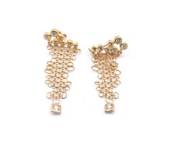 18 Karat Yellow Gold Diamond Mesh Dangle Earrings