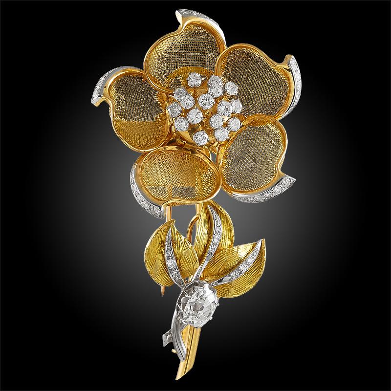 Round Cut 18 Karat Yellow Gold Diamond Mesh Flower Brooch, Earrings