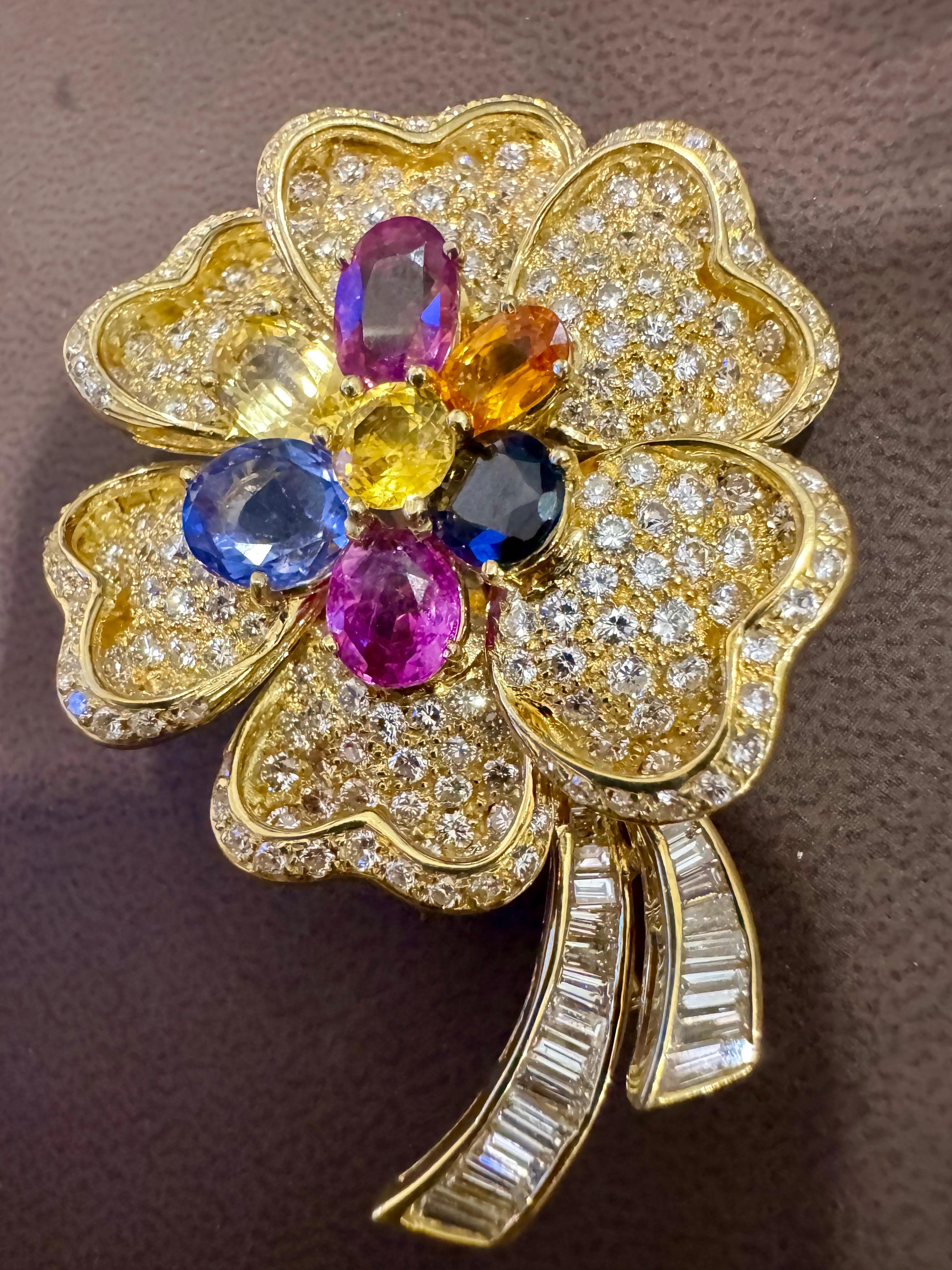 18K Yellow Gold Diamond Multicolor Sapphire Flower Brooch/pin by Designer Adler For Sale 1
