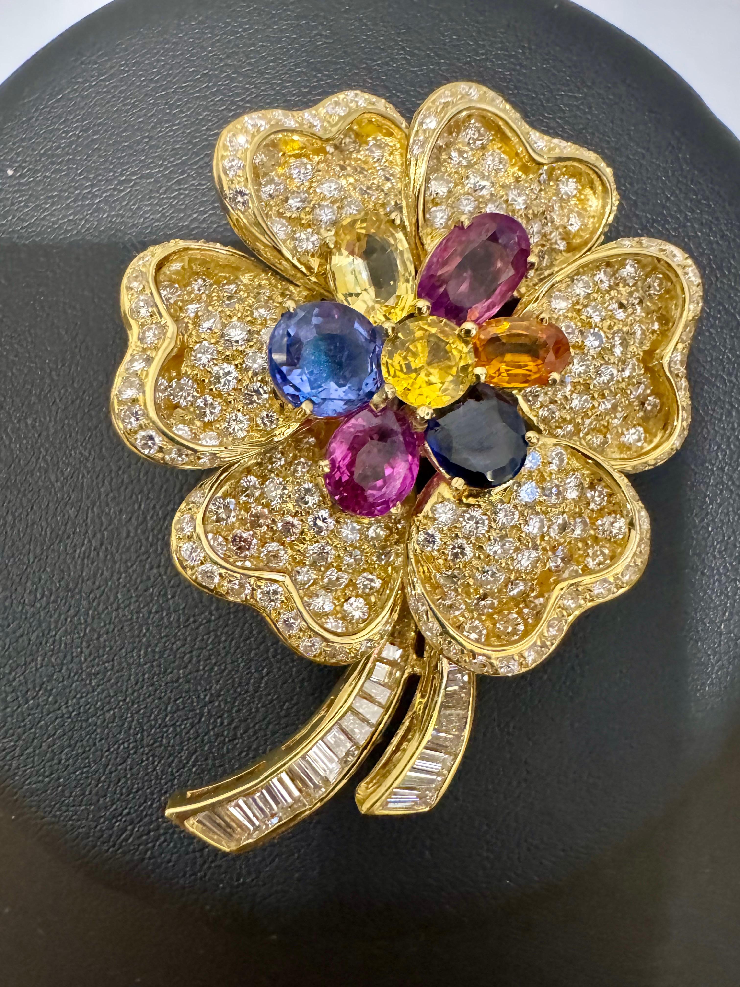 18K Yellow Gold Diamond Multicolor Sapphire Flower Brooch/pin by Designer Adler For Sale 3