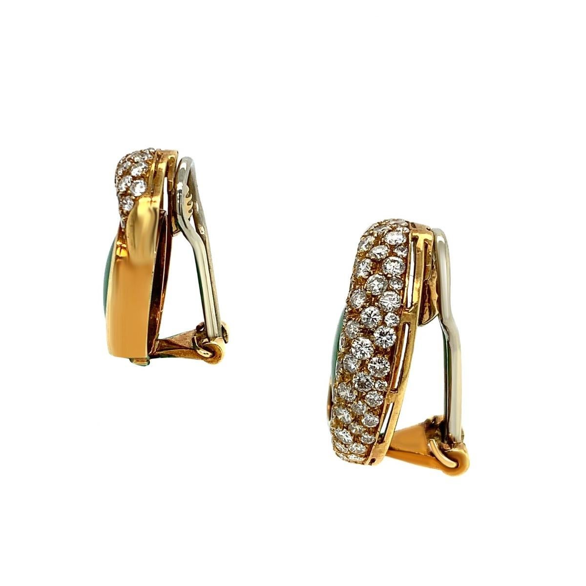 18 Karat Yellow Gold Diamond Natural Jade Jadeite Clip-On Earrings For Sale 1
