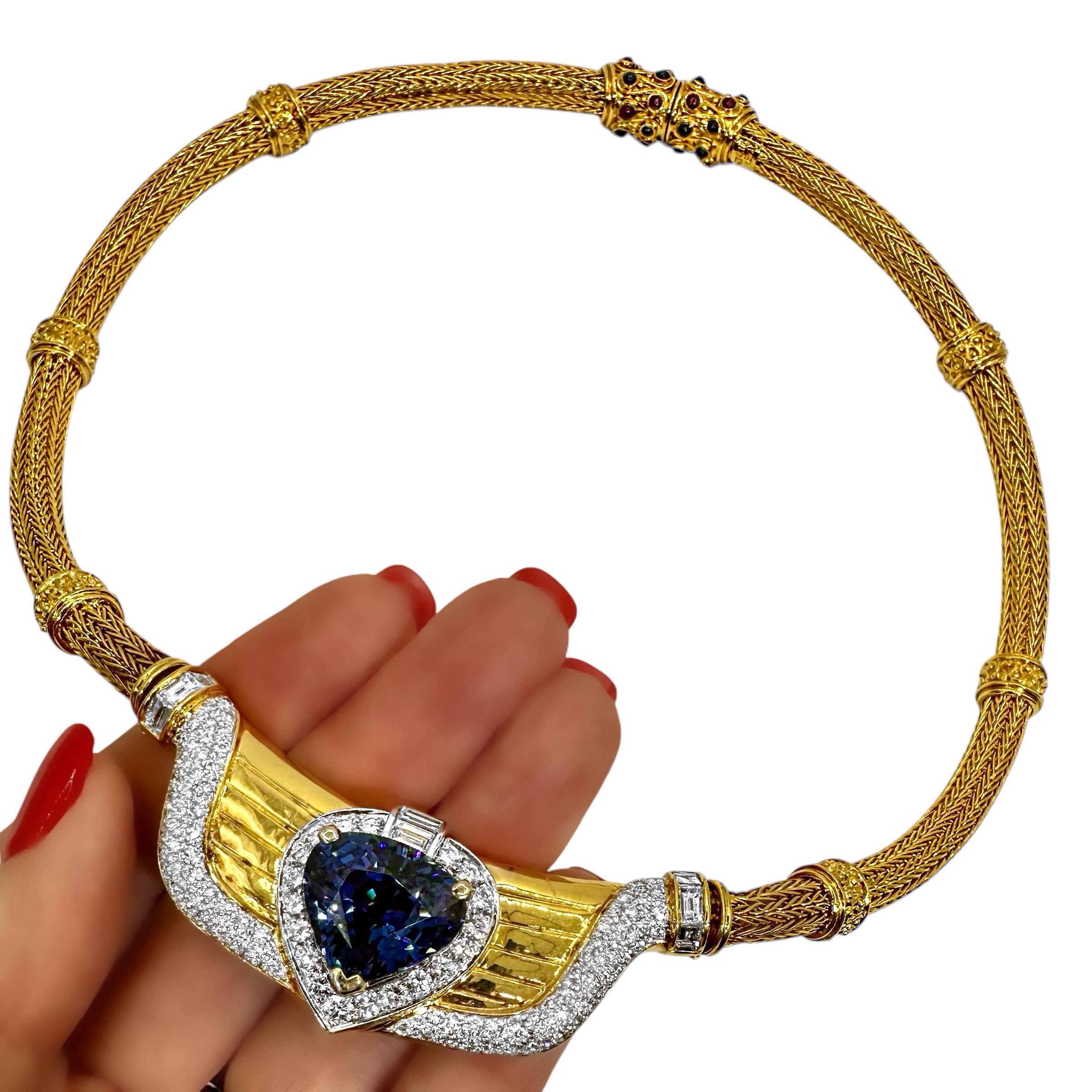 18K Gelbgold & Diamant Halskette mit einem 16.38Ct Tansanit in der Mitte im Angebot 6