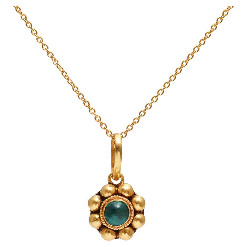 Faye Kim 18K Gold, Diamond and Crystal Buddha Necklace For Sale at 1stDibs
