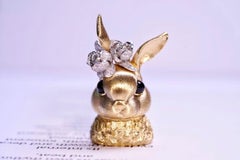 18K Yellow Gold Diamond & Onyx 'Rabbit and Flower' Brooch & Pendant