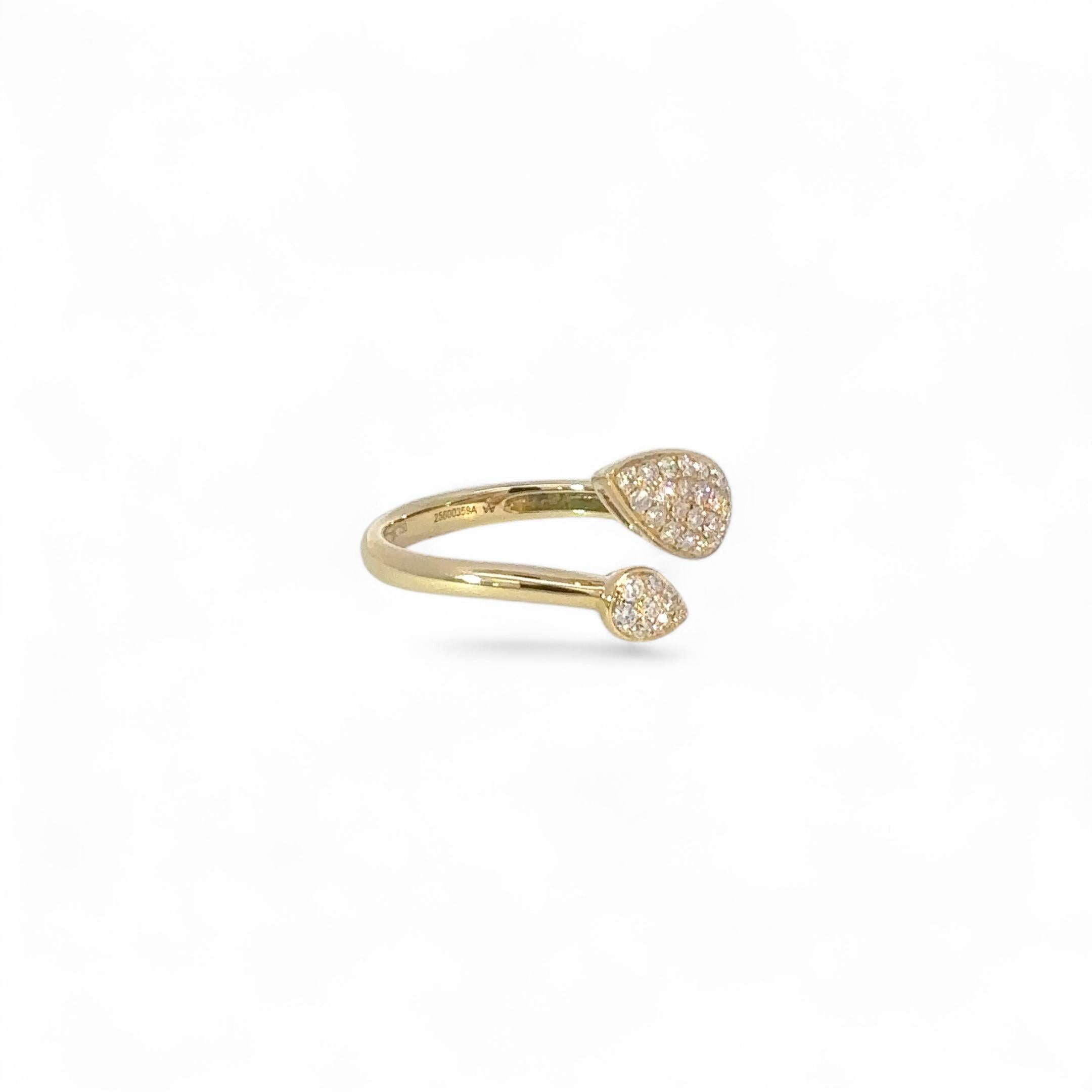Taille ronde Bague à anneau ouvert en or jaune 18K et diamants en vente