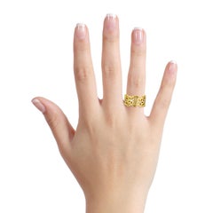 18 Karat Yellow Gold Diamond Openwork Flower Band Ring