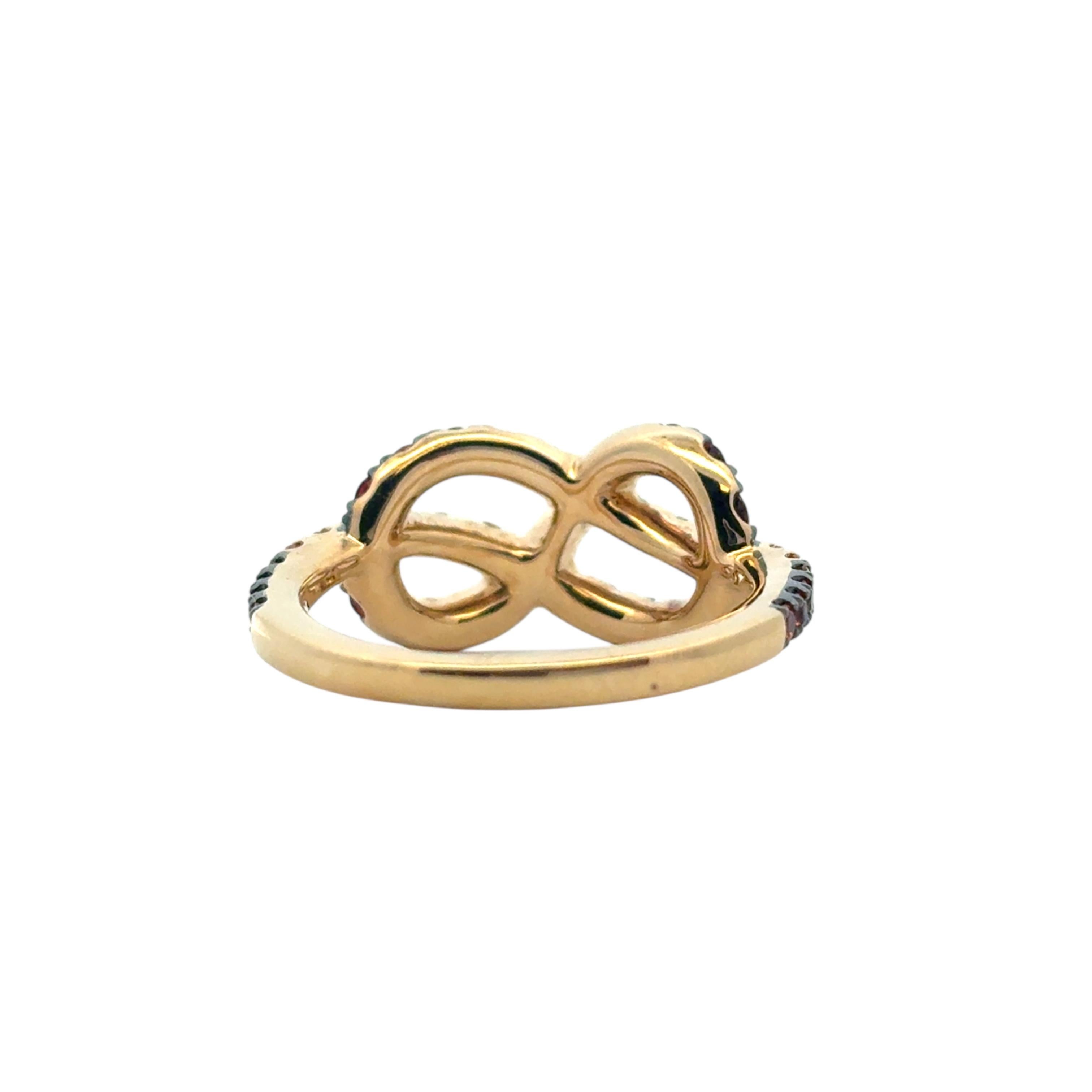 18k Yellow Gold Diamond Orange Stone Bowtie Ring im Angebot 2