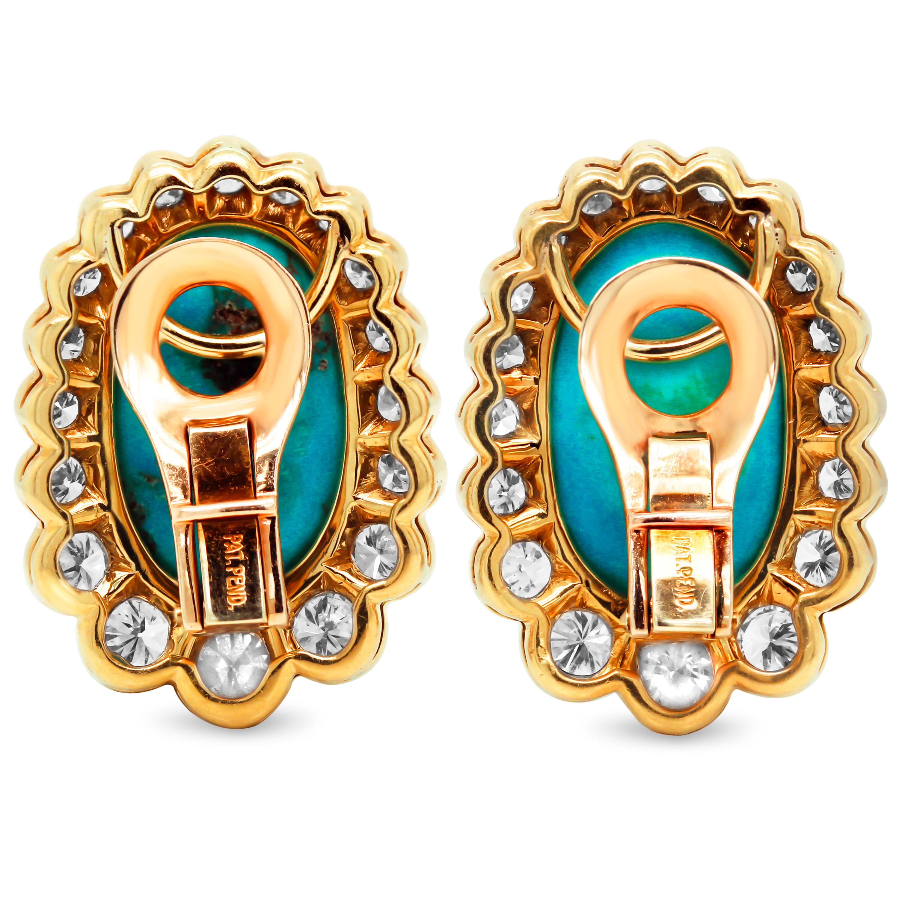 18K Yellow Gold Diamond Oval Persian Turquoise Stud Earrings

These gorgeous earrings feature two oval Turquoise with graduated size diamonds surrounding all throughout made entirely in solid 18k yellow gold.

3.32 carat G color, VS clarity diamonds