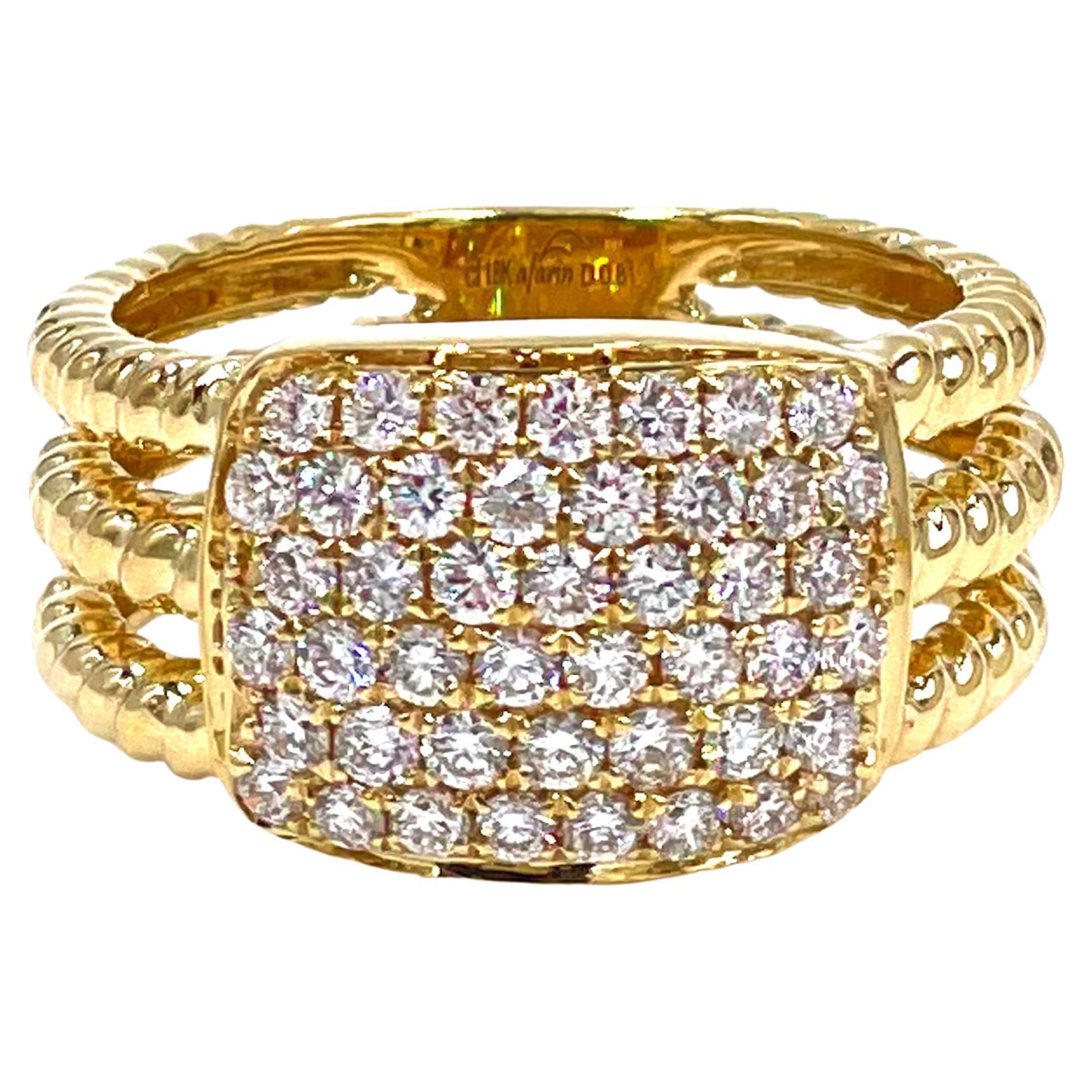 18K Yellow Gold Diamond Pave Ring with Rope Detail For Sale