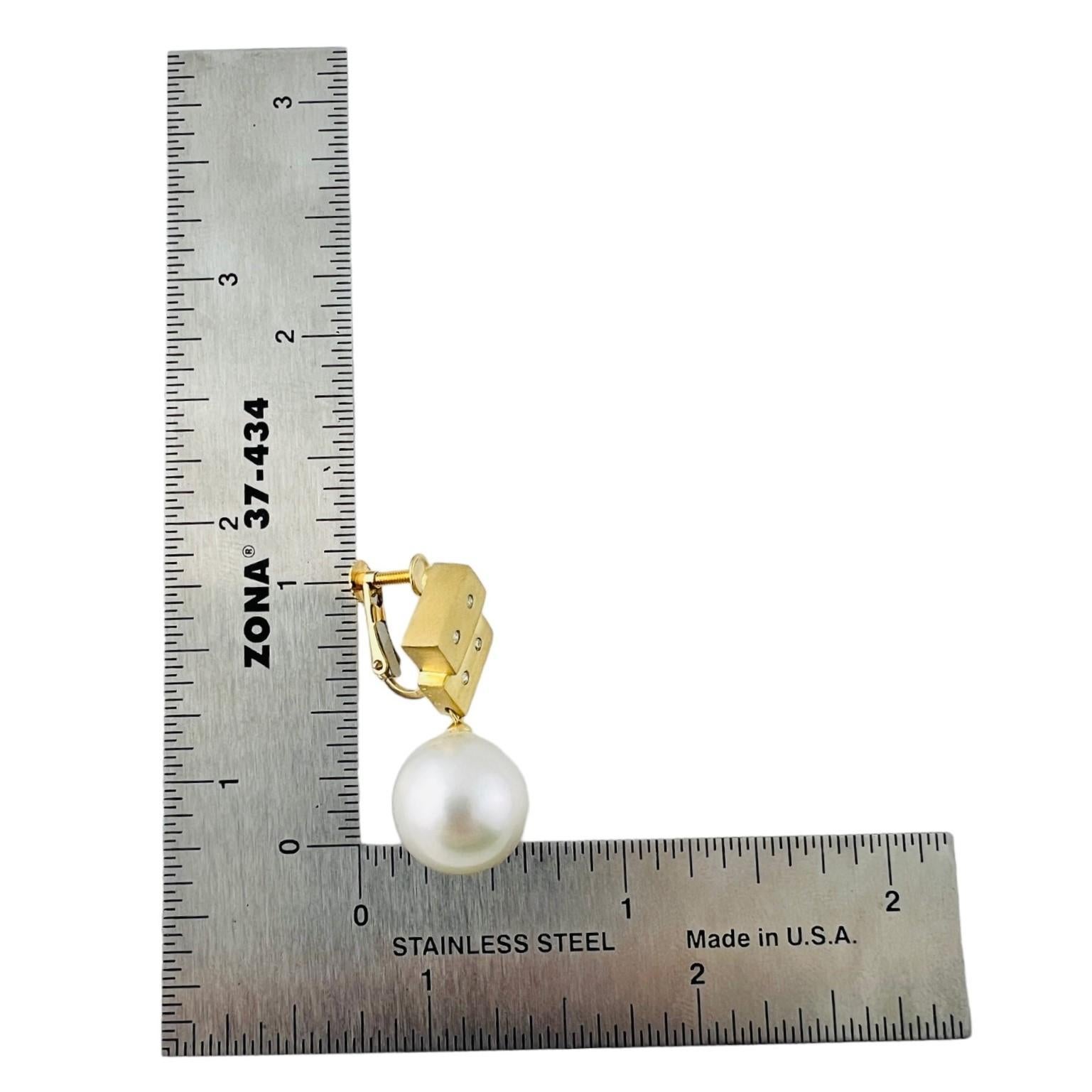 18K Yellow Gold Diamond & Pearl Non-Pierced Dangle Earrings #16479 For Sale 2