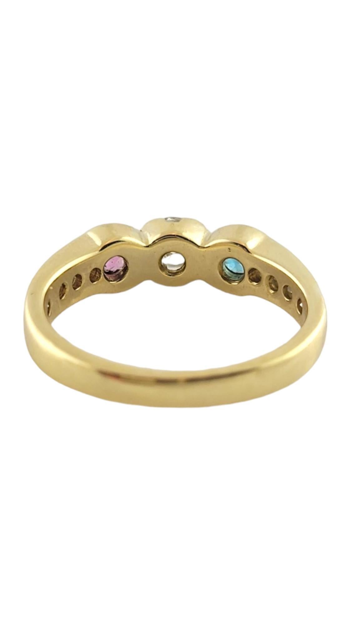 18 Karat Gelbgold Diamant, rosa Turmalin & blauer Zirkon Trinity-Stil Ring #18057 im Zustand „Gut“ im Angebot in Washington Depot, CT