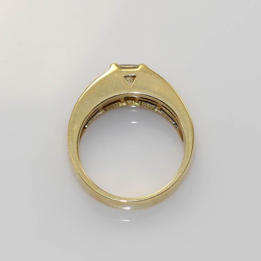 18K Yellow Gold Diamond Ring 2.00ct For Sale 1
