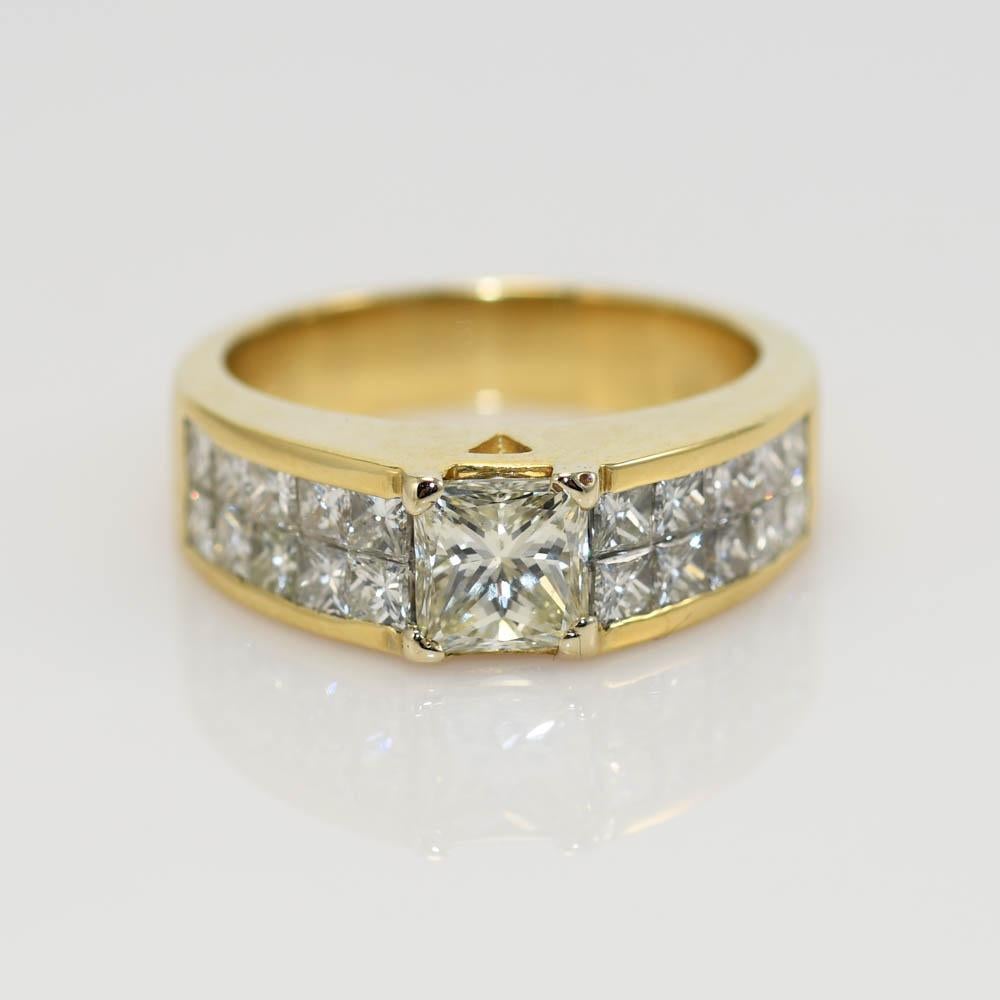 18K Yellow Gold Diamond Ring 2.00ct For Sale 3