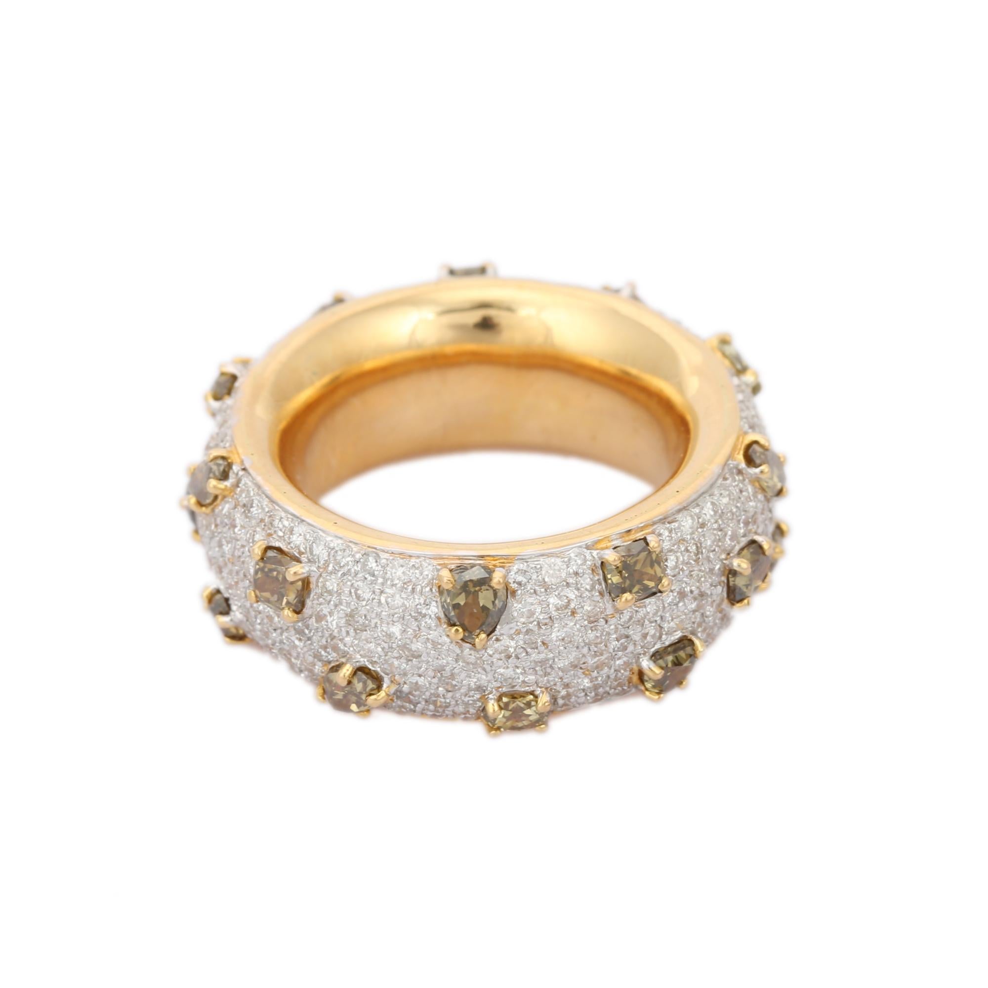 En vente :  Alliance en or jaune massif 18 carats avec diamants de 6,3 carats 3