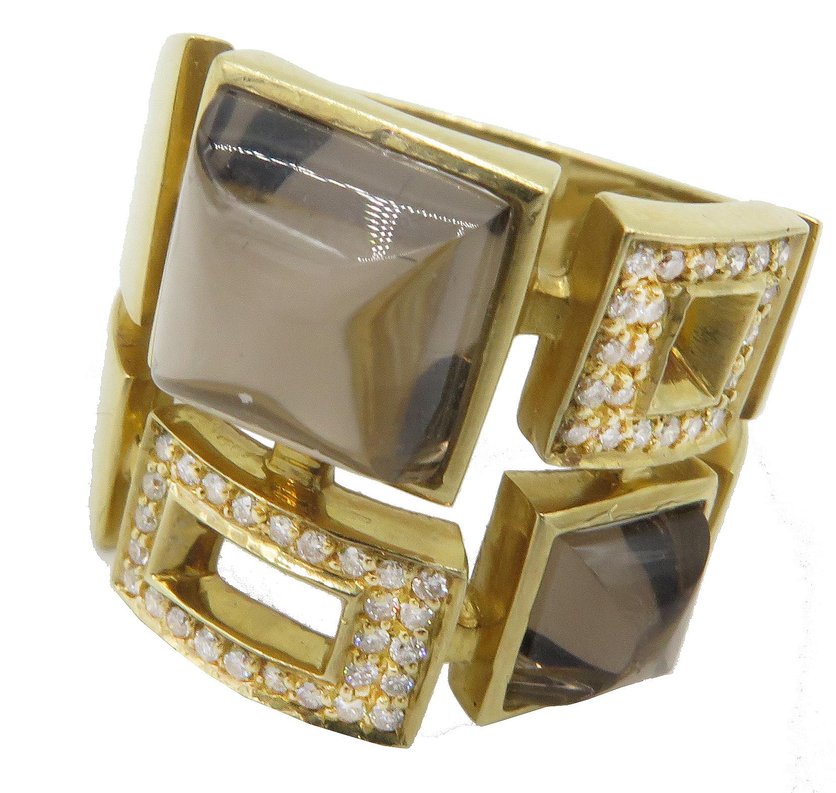 18 Karat Yellow Gold Diamond Ring In Excellent Condition In West Palm Beach, FL