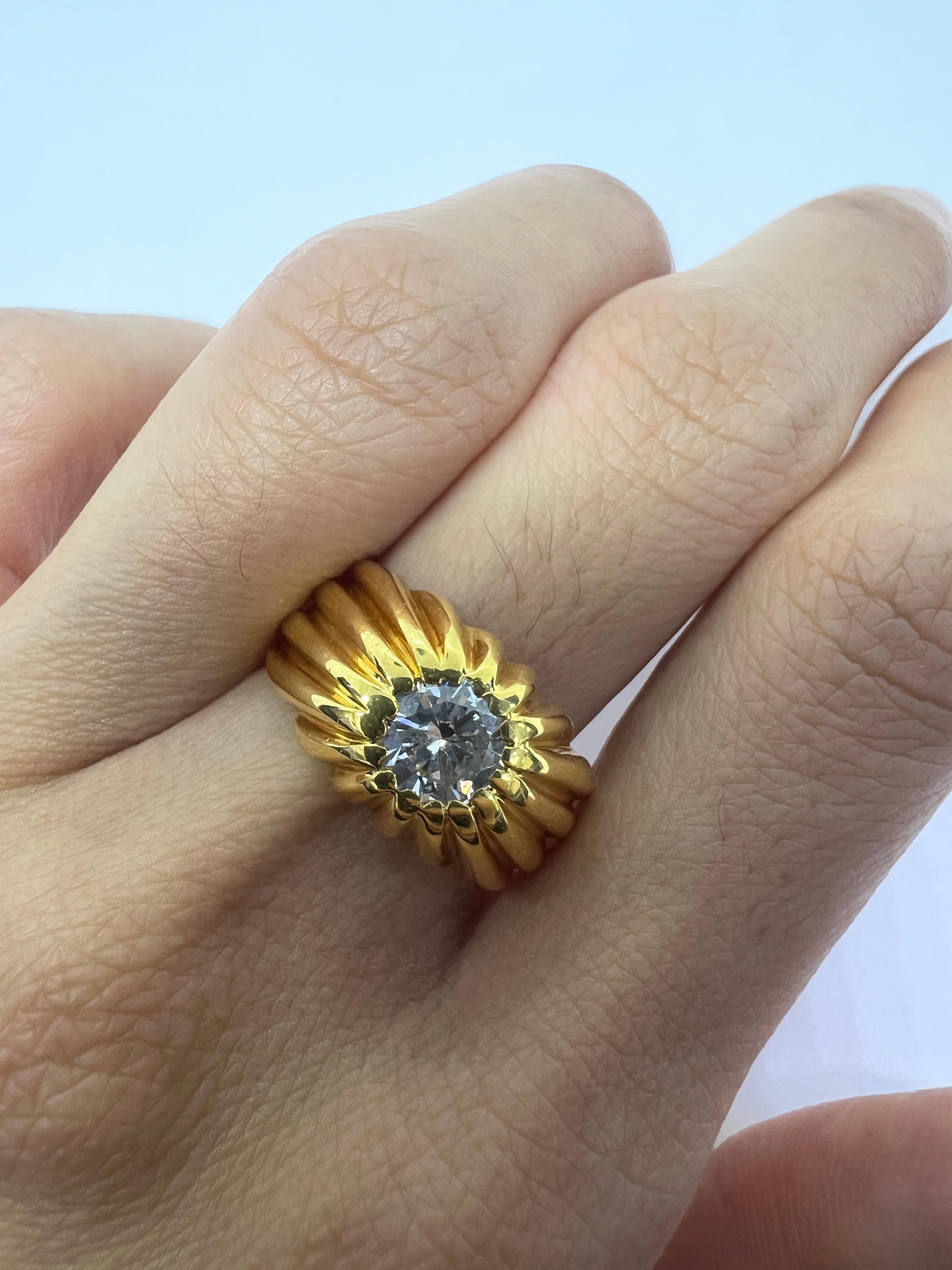 Sophia D. 18K Yellow Gold Diamond Ring In New Condition For Sale In New York, NY