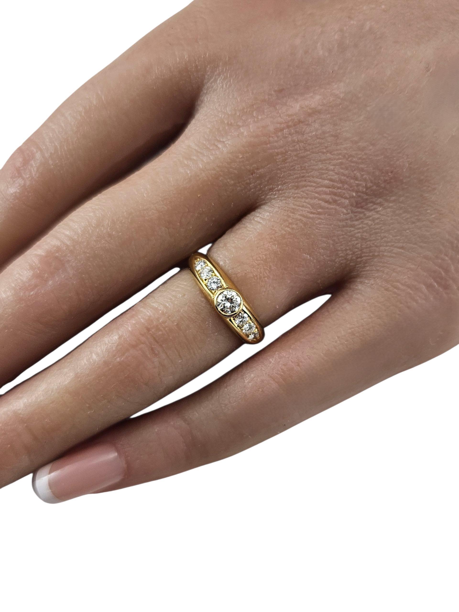 Bague en or jaune 18K avec diamant Taille 5.5 #23636 en vente 1