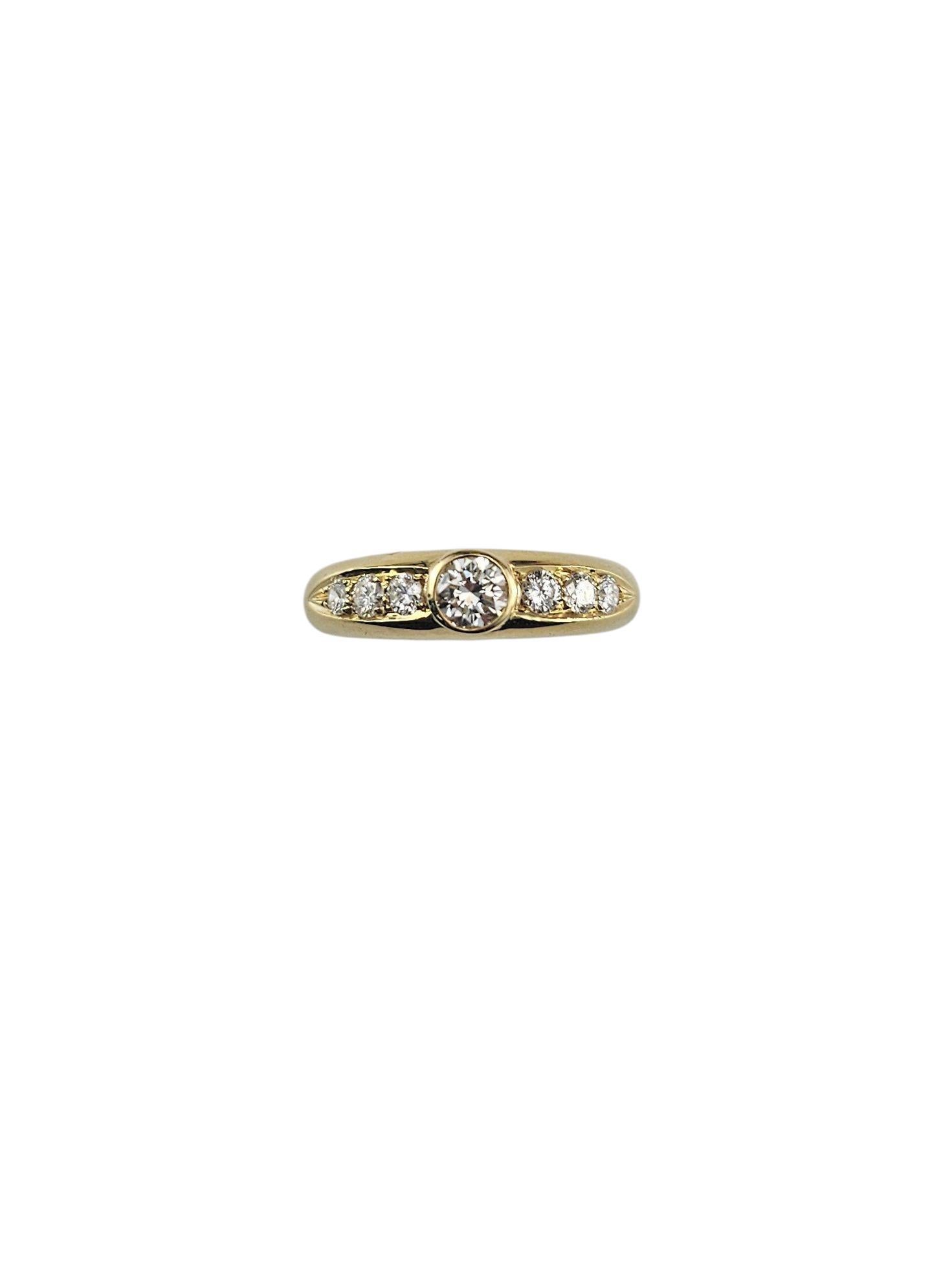 Bague en or jaune 18K avec diamant Taille 5.5 #23636
