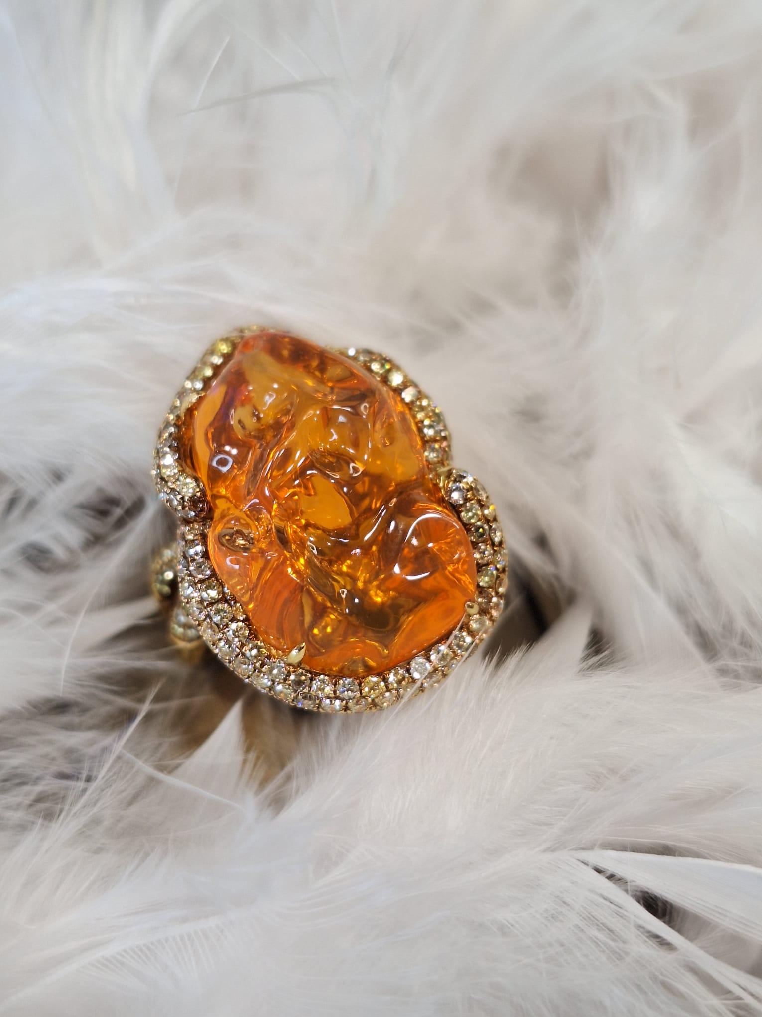 18 Karat Gelbgold Diamantring mit Opal im Angebot 4