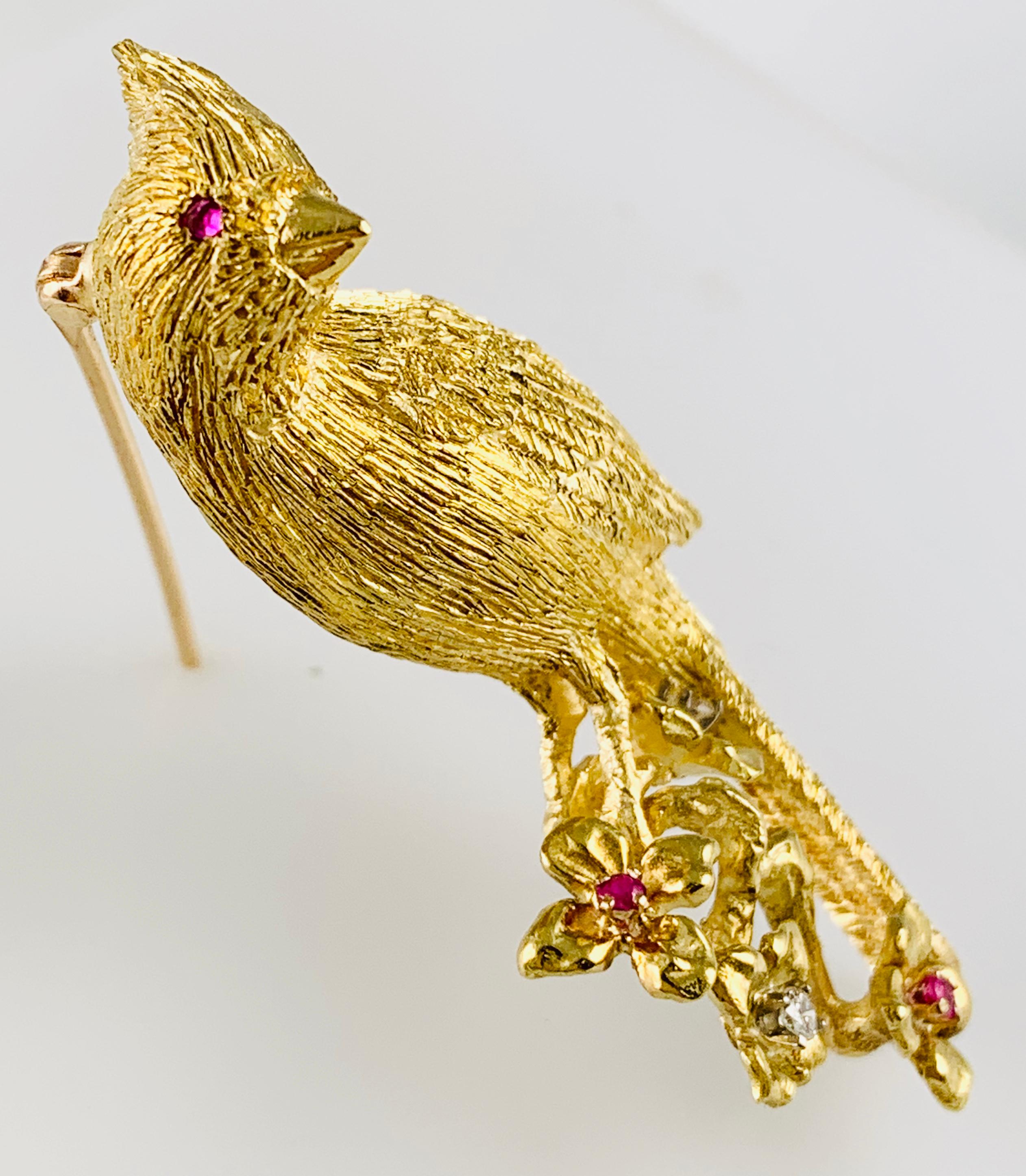 Women's or Men's 18 Karat Yellow Gold Diamond and Ruby Bird Brooch / Pin