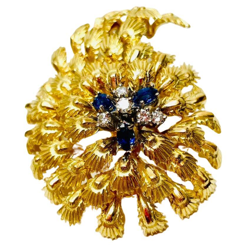 18K Yellow Gold Diamond Sapphire Brooch For Sale