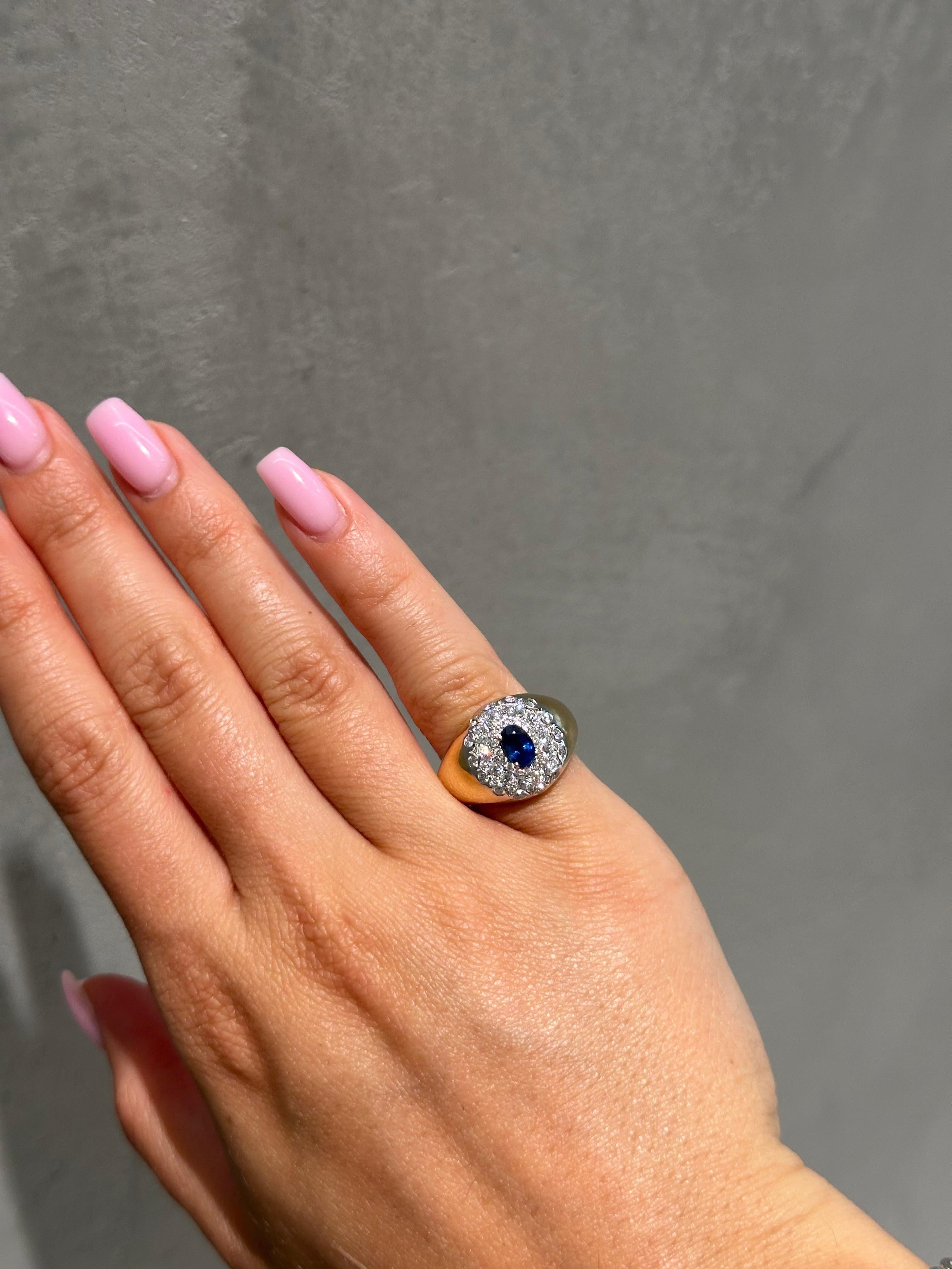 Anneau en or jaune 18 carats DIamants et saphirs Neuf - En vente à New York, NY