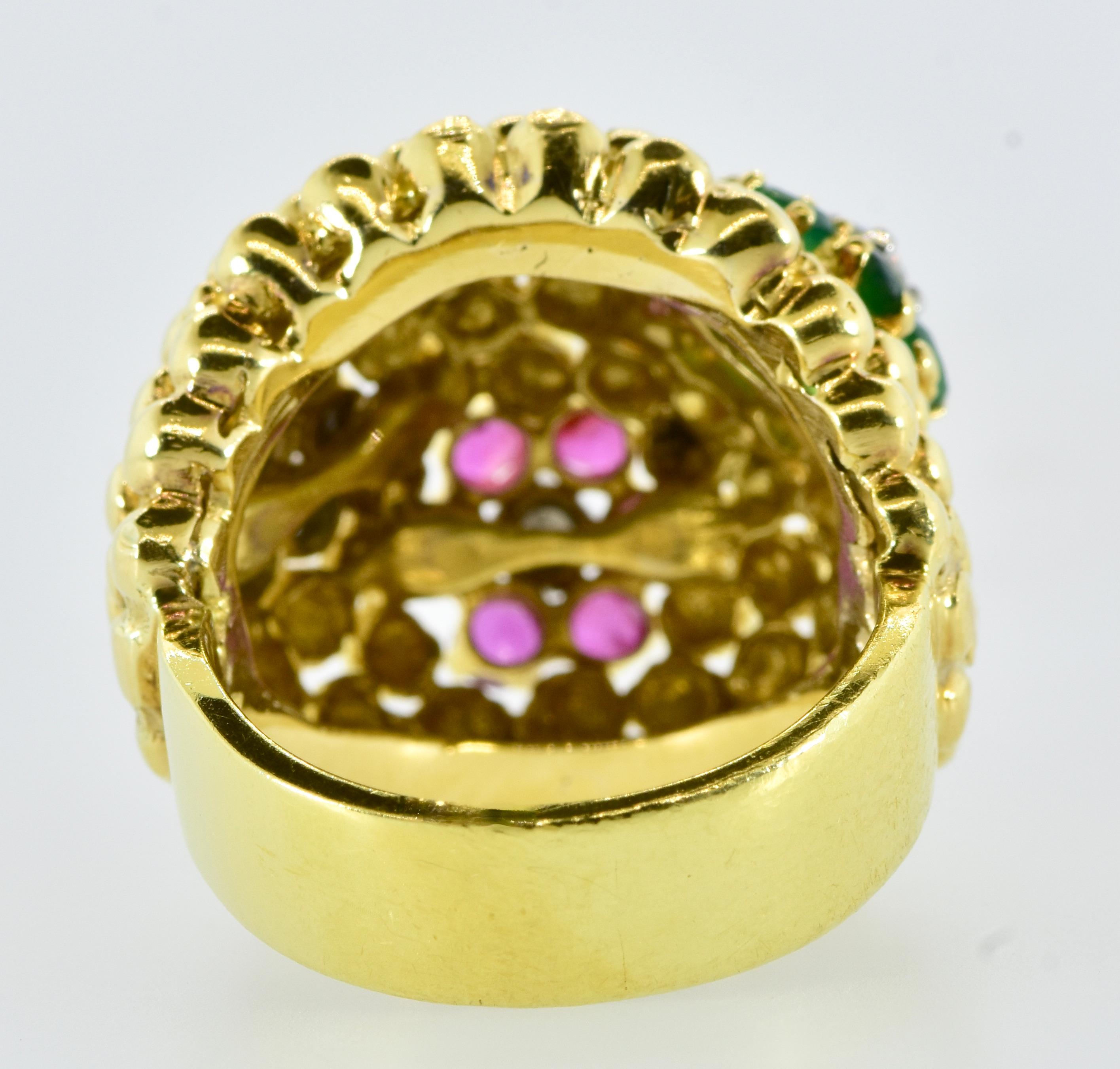 18k Yellow Gold, Diamond, Sapphire, Ruby and Emerald Vintage Bold Ring, C. 1960 In Excellent Condition For Sale In Aspen, CO