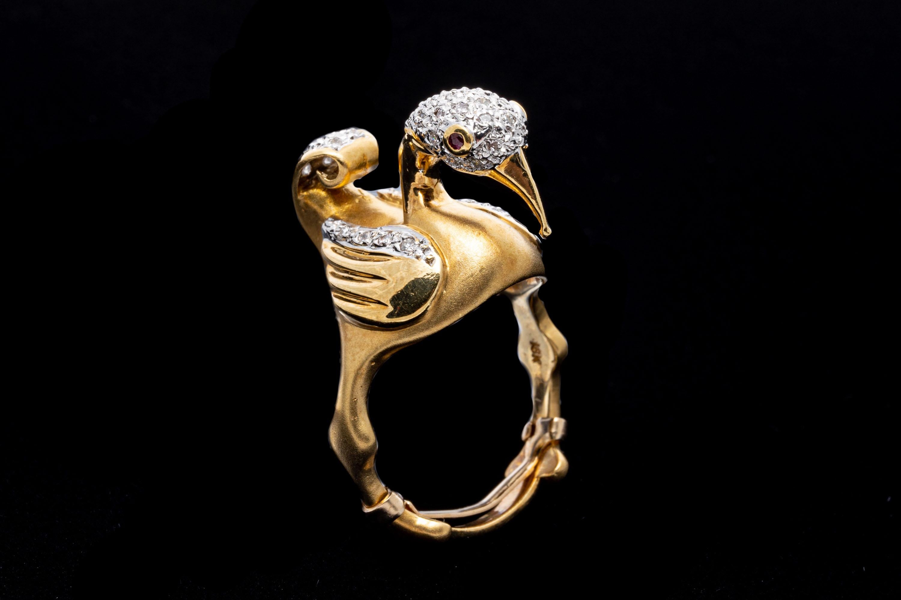 Round Cut 18k Yellow Gold Diamond Set Flamingo Ring For Sale