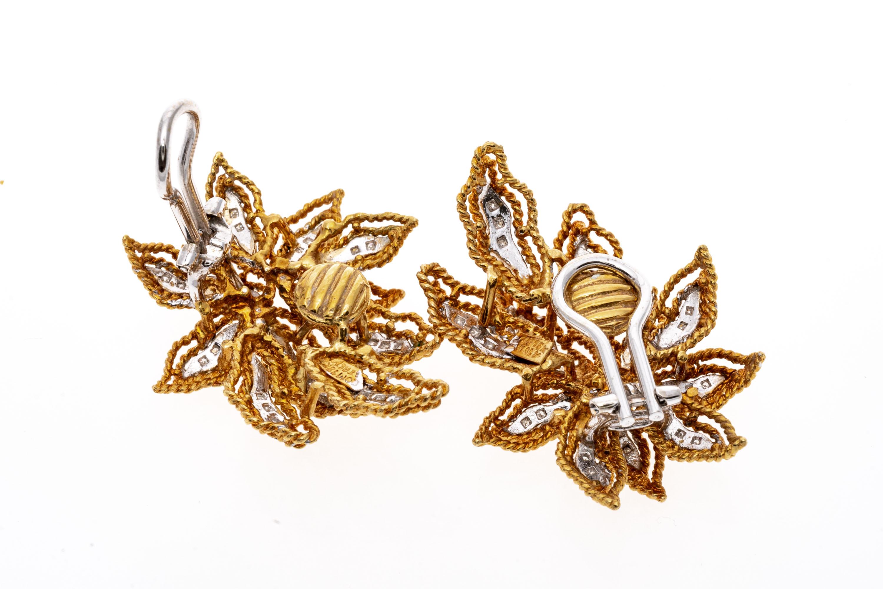 18 Karat Gelbgold Cluster-Ohrringe mit Diamantbesatz und Blattmotiv (Rundschliff) im Angebot