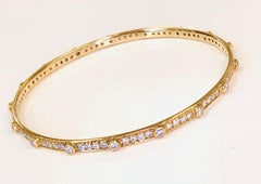 18 Karat Yellow Gold Diamond Slip-On Bangle Bracelet