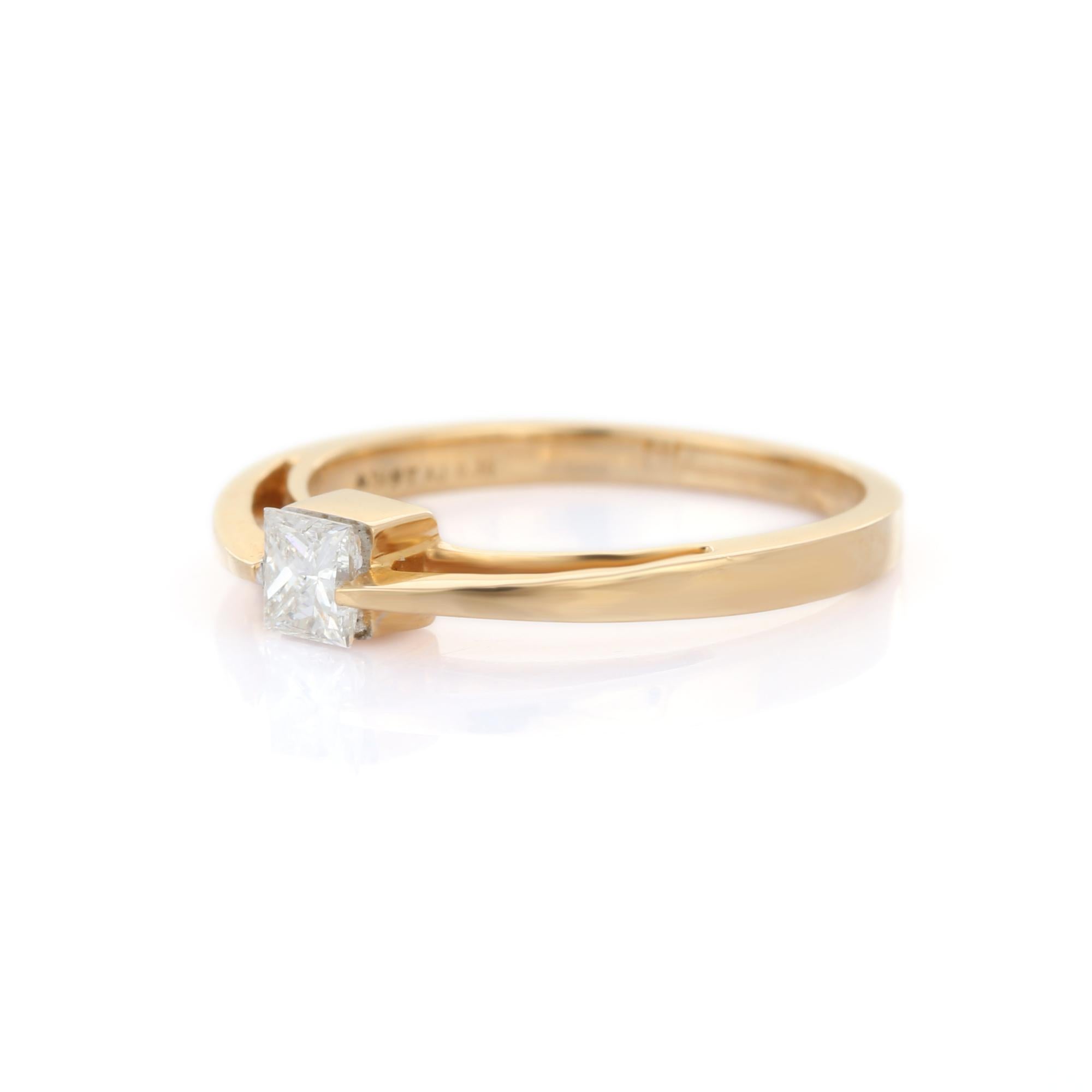 For Sale:  18k Yellow Gold Natural Diamond Solitaire Ring 3