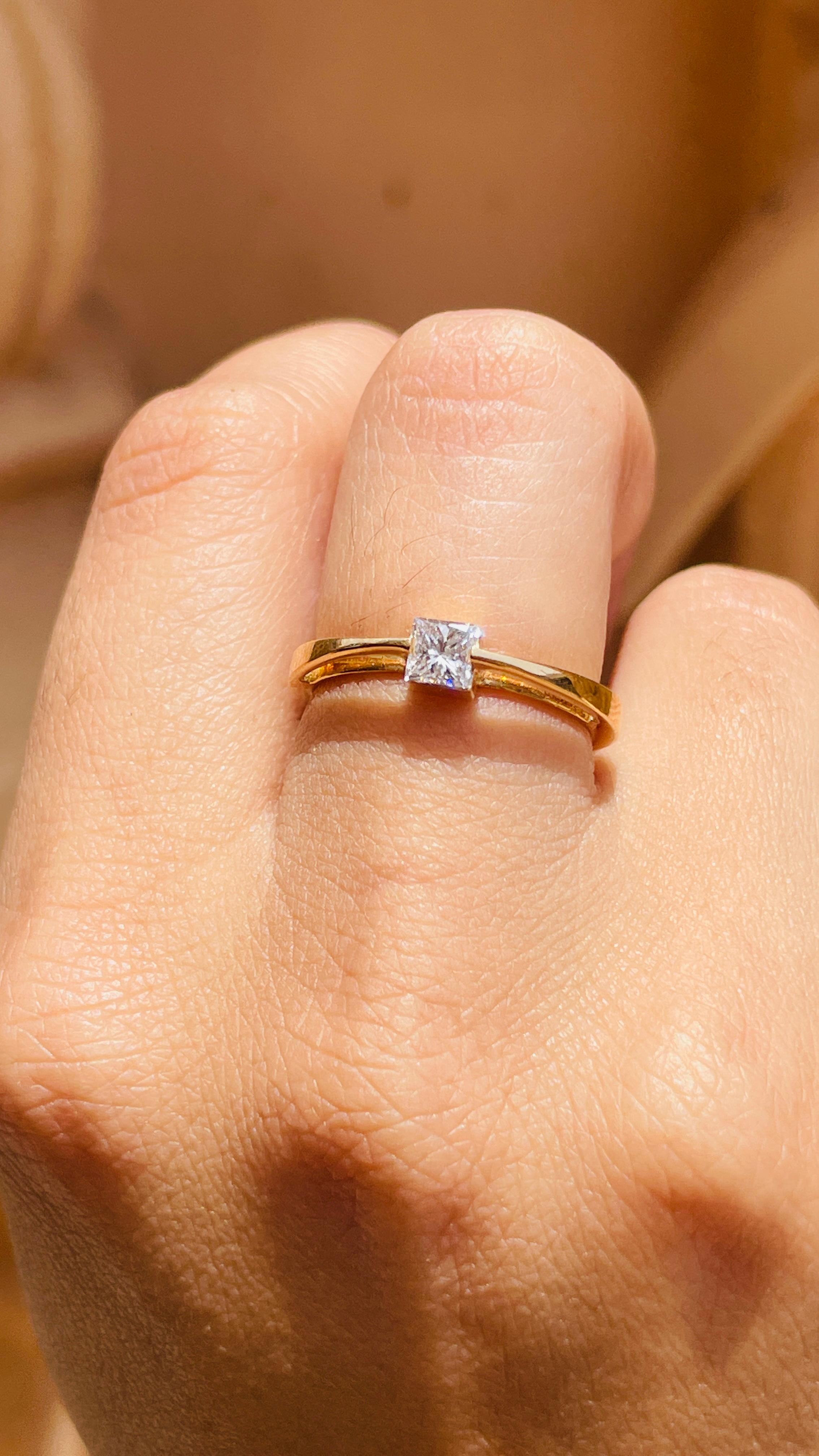 En vente :  Bague solitaire en or jaune 18 carats avec diamant naturel 7