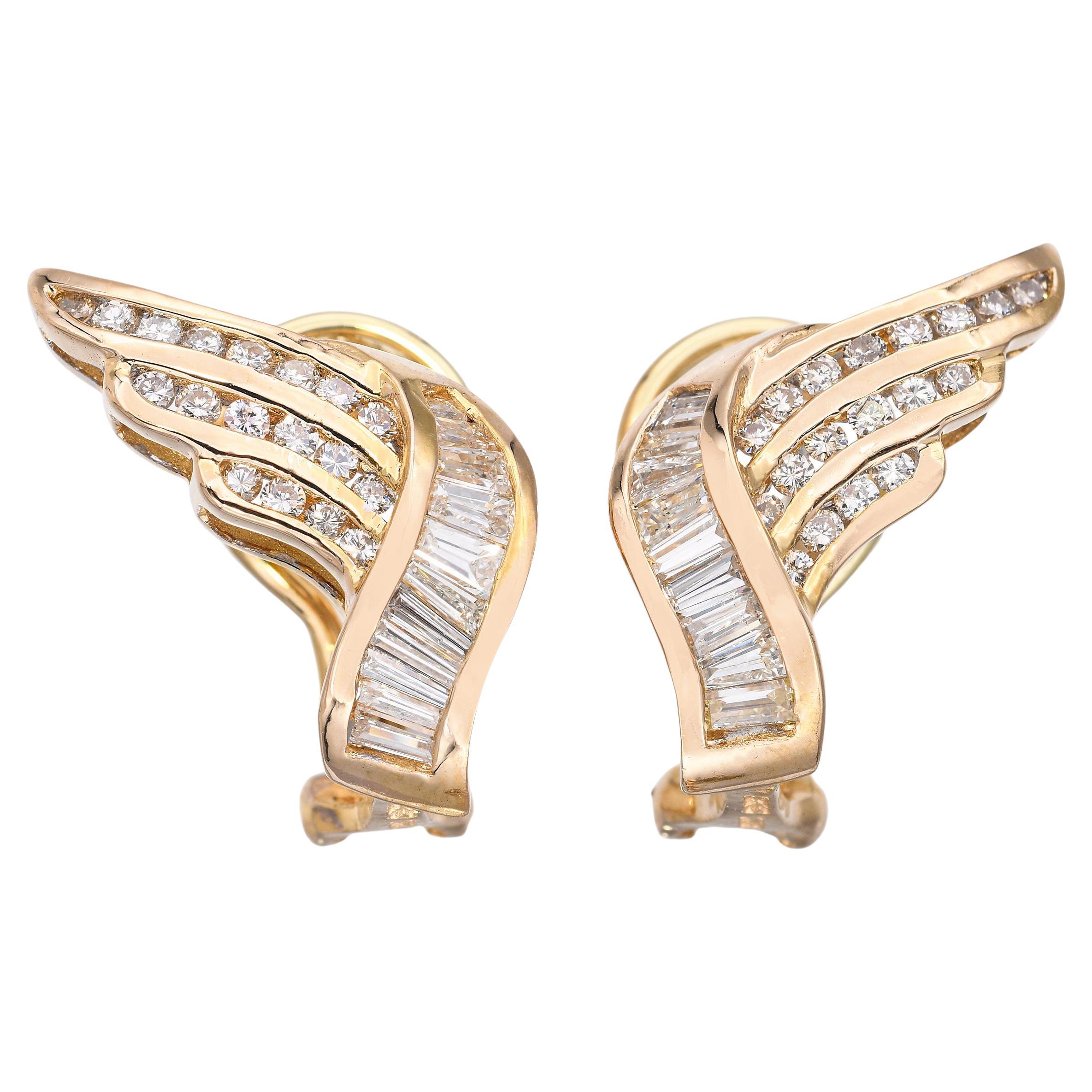 Orecchini alati con diamanti in oro giallo 18k in vendita