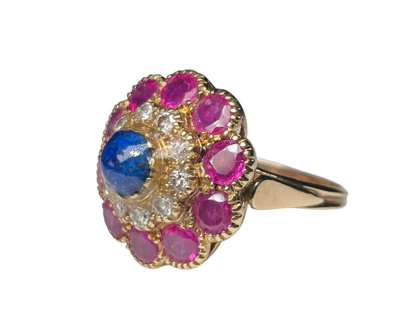 18k Yellow Gold Diamonds, Lapis Lazuli and Rubies Cocktail Ring For Sale 2