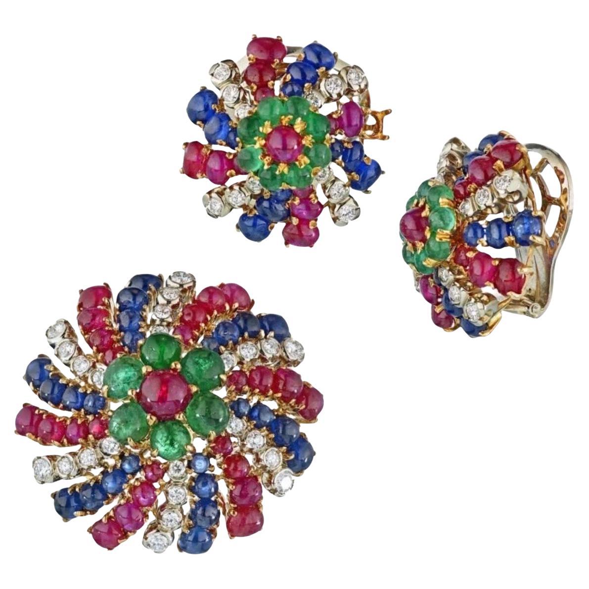 Women's 18K Yellow Gold Diamonds, Sapphire & Emeralds Earrings And A Brooch Jewelry Set For Sale
