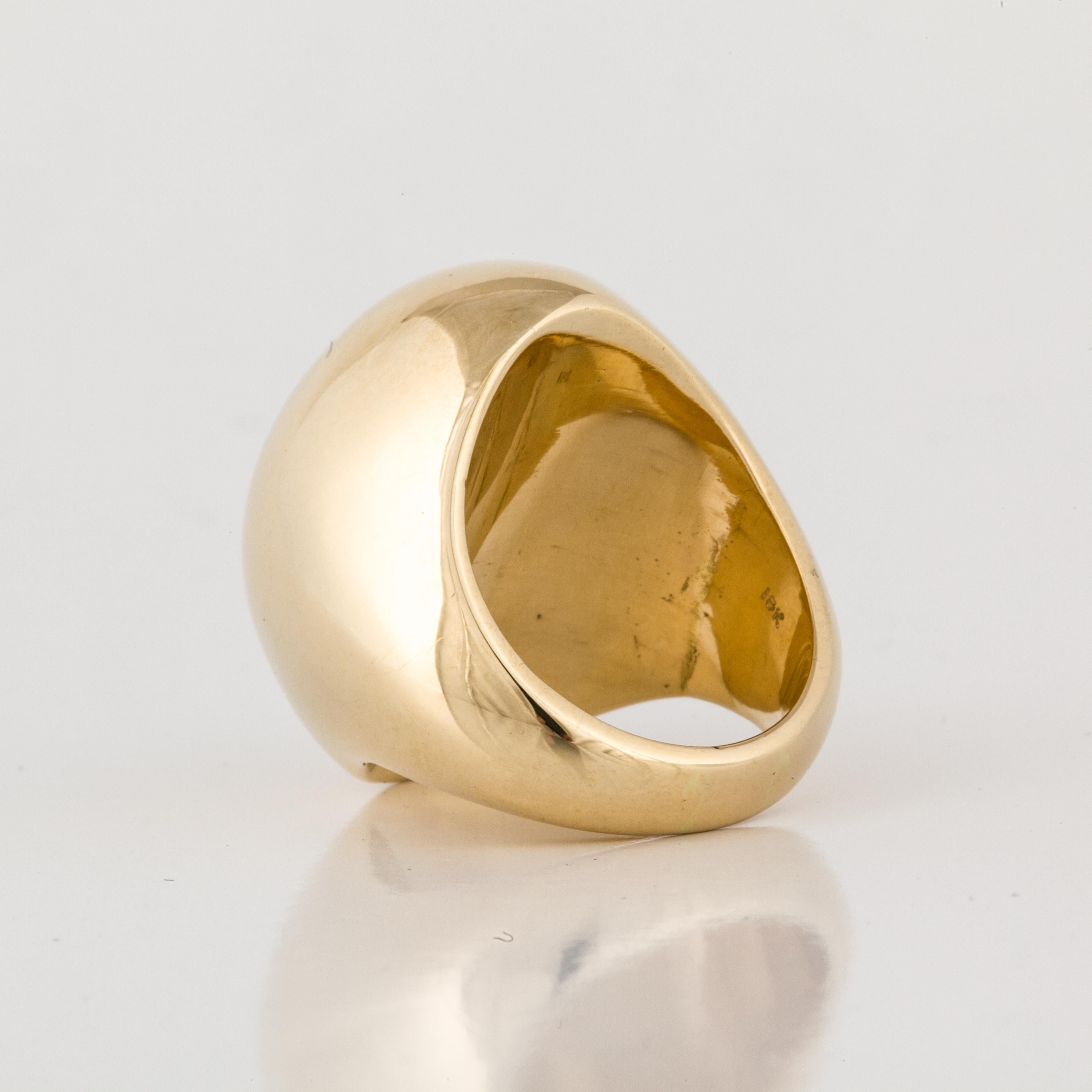 Heavy Dome Ring in 18K Yellow Gold In Good Condition In Houston, TX