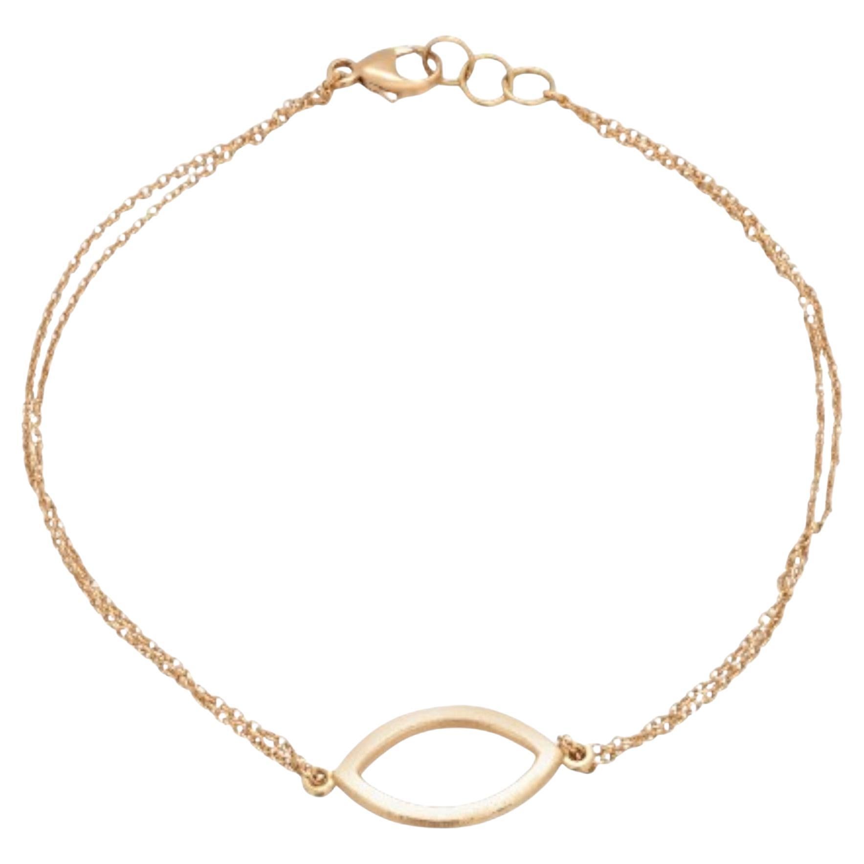 Pulsera de doble cadena de oro amarillo de 18 quilates con charm marquesa en venta