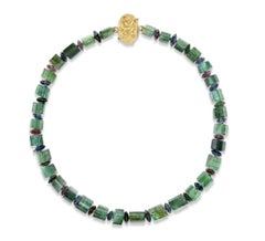 Bracelet de perles de tourmaline verte en or jaune 18K à double enveloppe par Paula Crevoshay