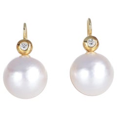 18K Yellow Gold Drop Earrings with Pearls and Diamonds