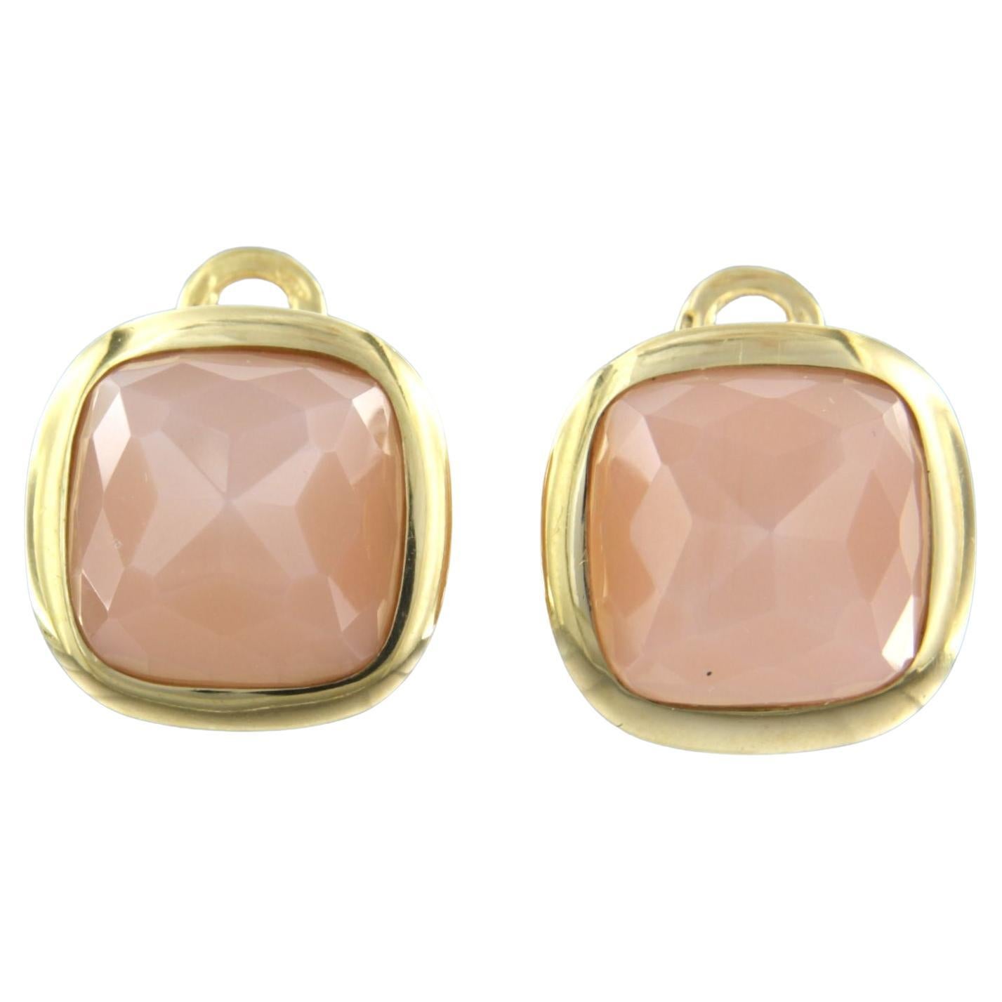 18k yellow gold ear clips set with pink quartz - size 1.8 cm x 1.8 cm For Sale