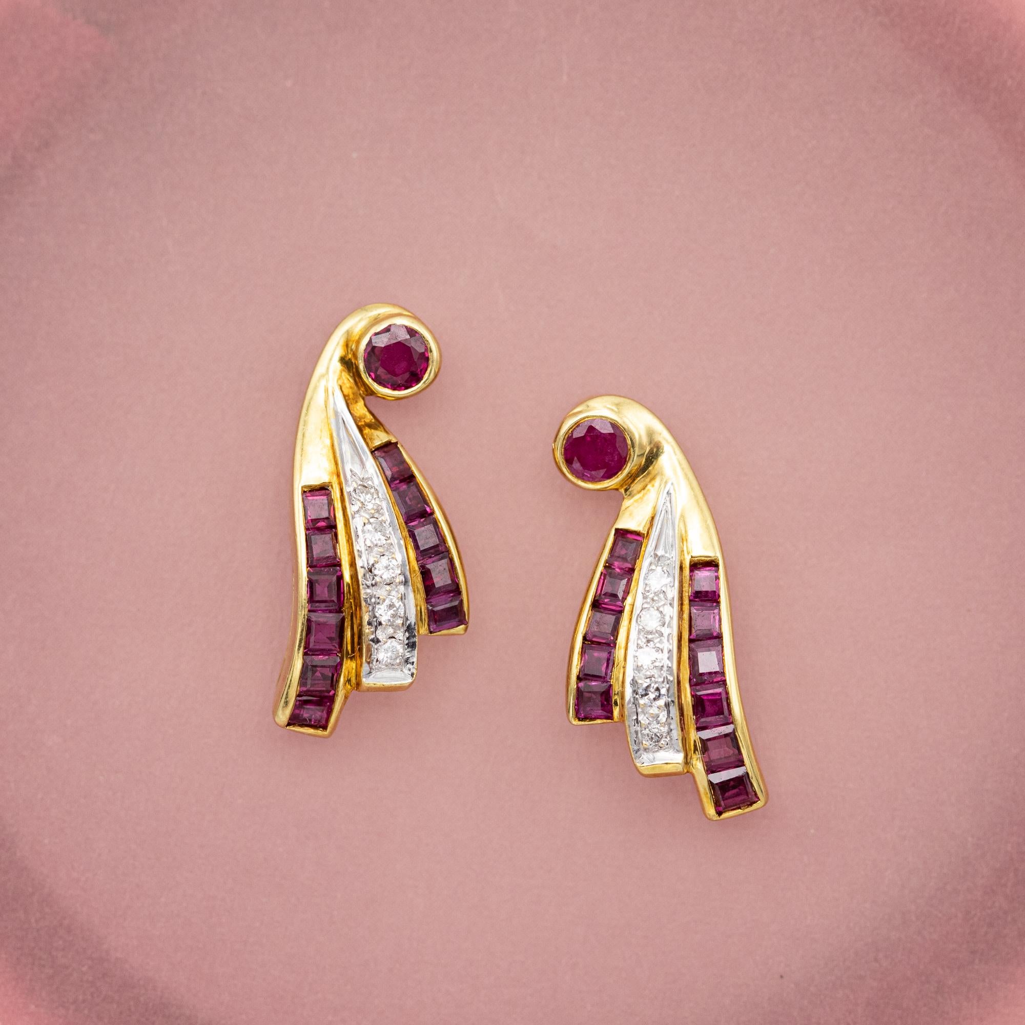 Women's or Men's 18K yellow gold earrings - estate ruby & diamond studs - Romantic gift  For Sale
