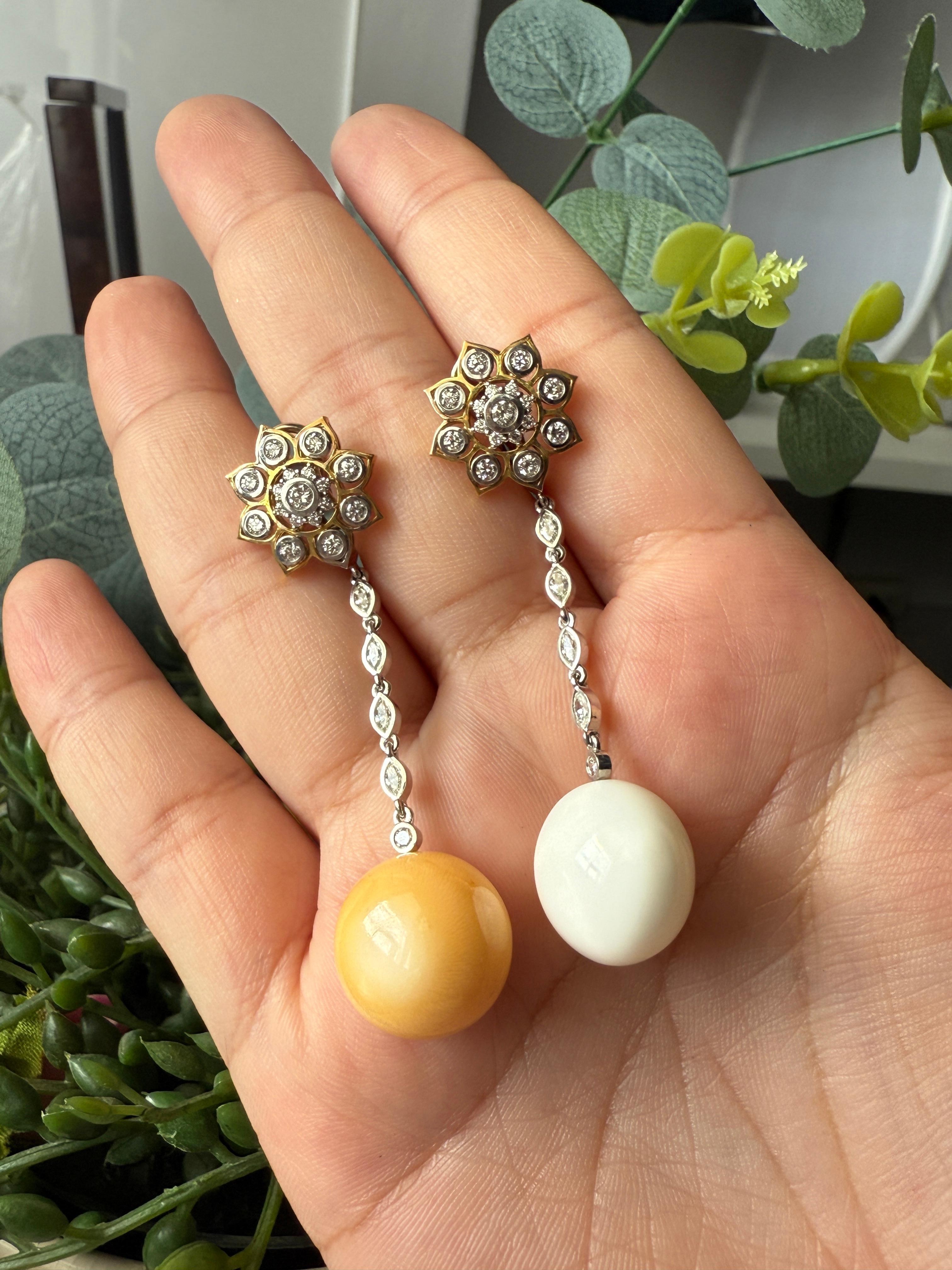 Boucles d'oreilles en or jaune 18 carats Diamant marquise et perle ronde naturelle en vente 6