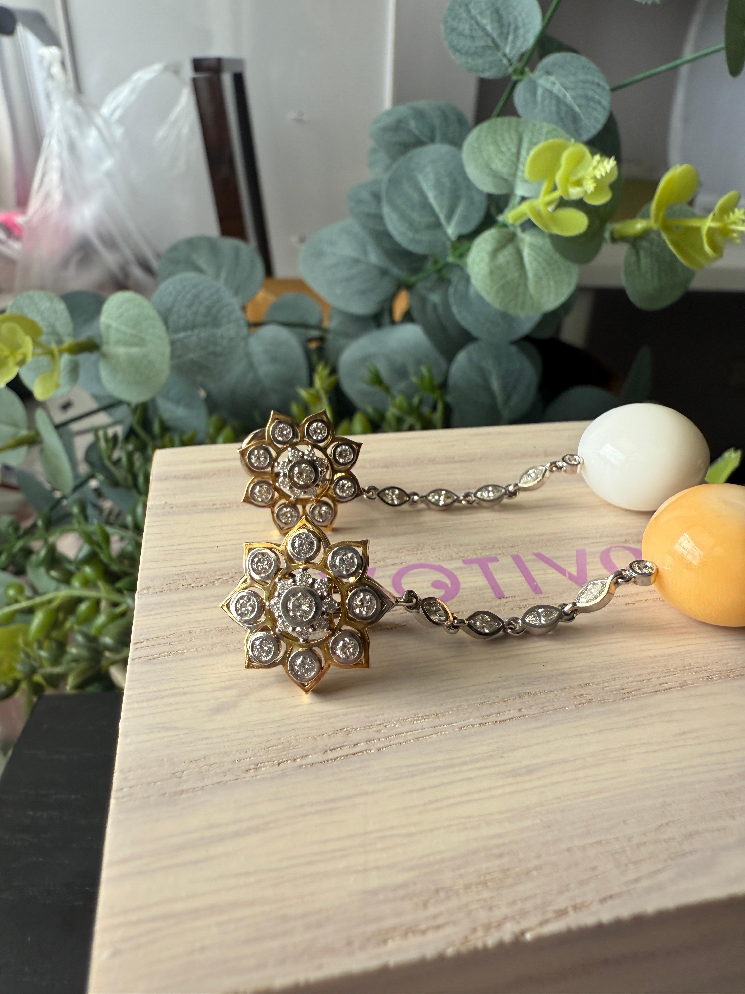Boucles d'oreilles en or jaune 18 carats Diamant marquise et perle ronde naturelle en vente 7