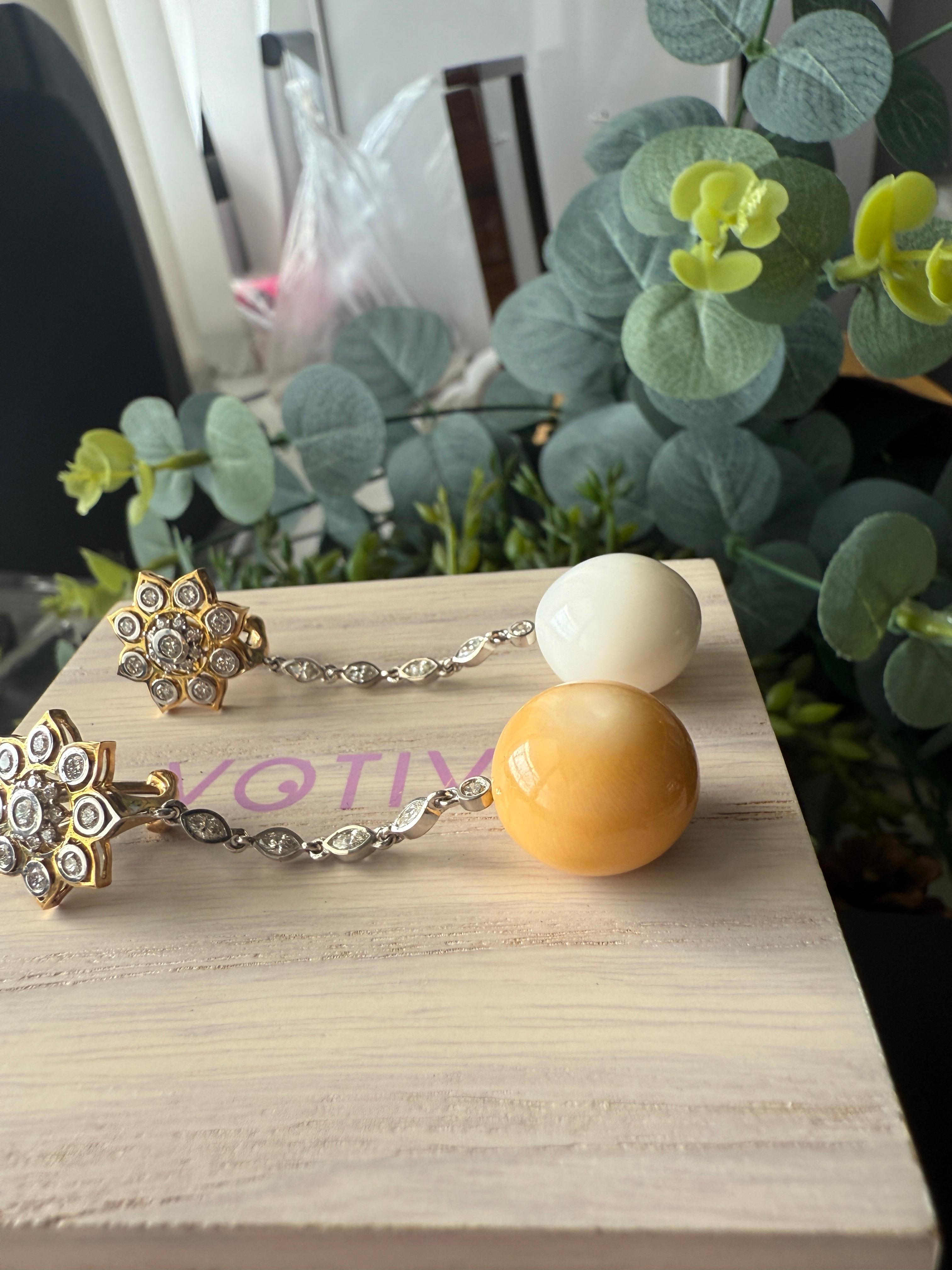 Boucles d'oreilles en or jaune 18 carats Diamant marquise et perle ronde naturelle Neuf - En vente à ประเวศ, TH