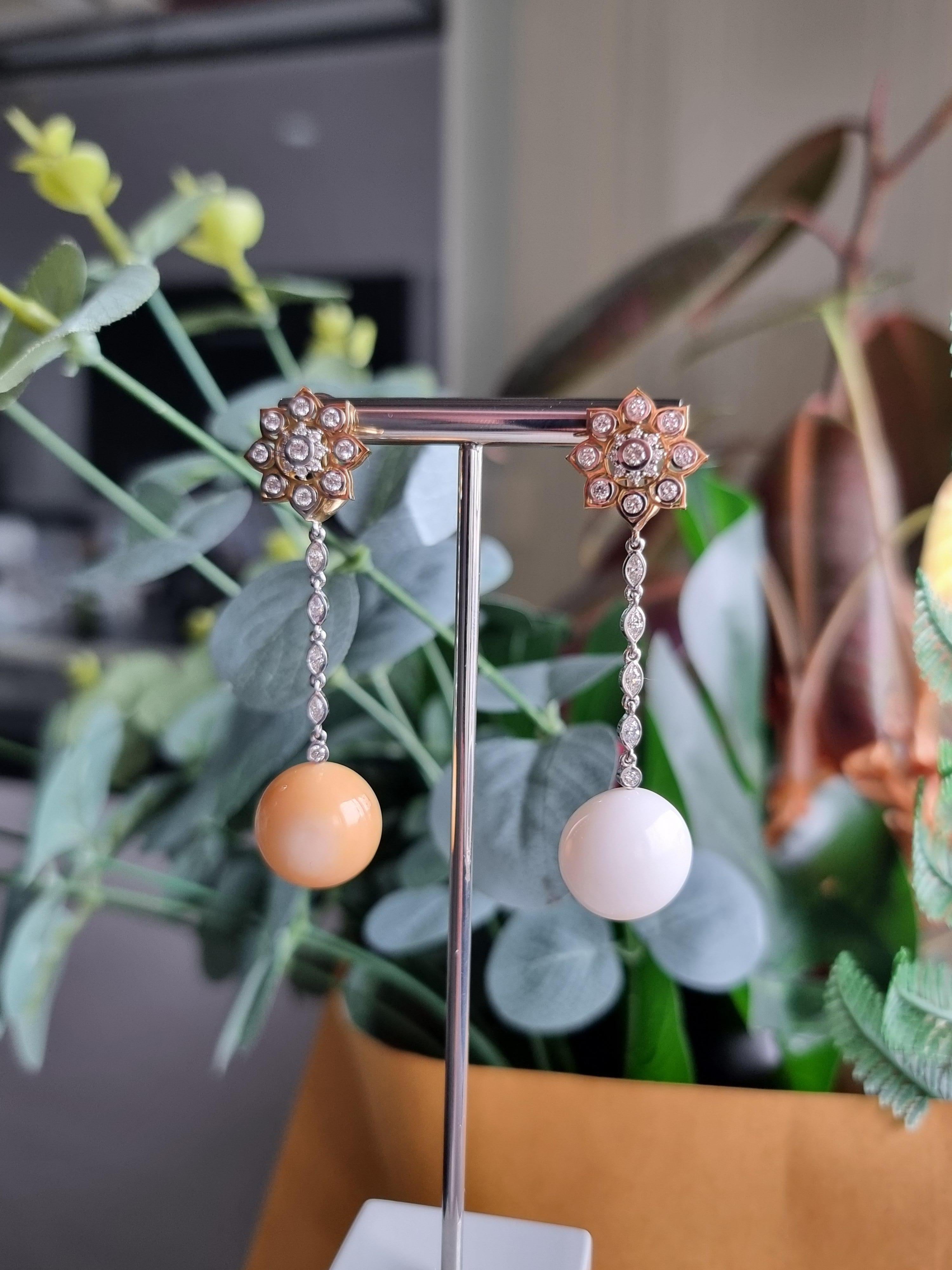 Boucles d'oreilles en or jaune 18 carats Diamant marquise et perle ronde naturelle en vente 2