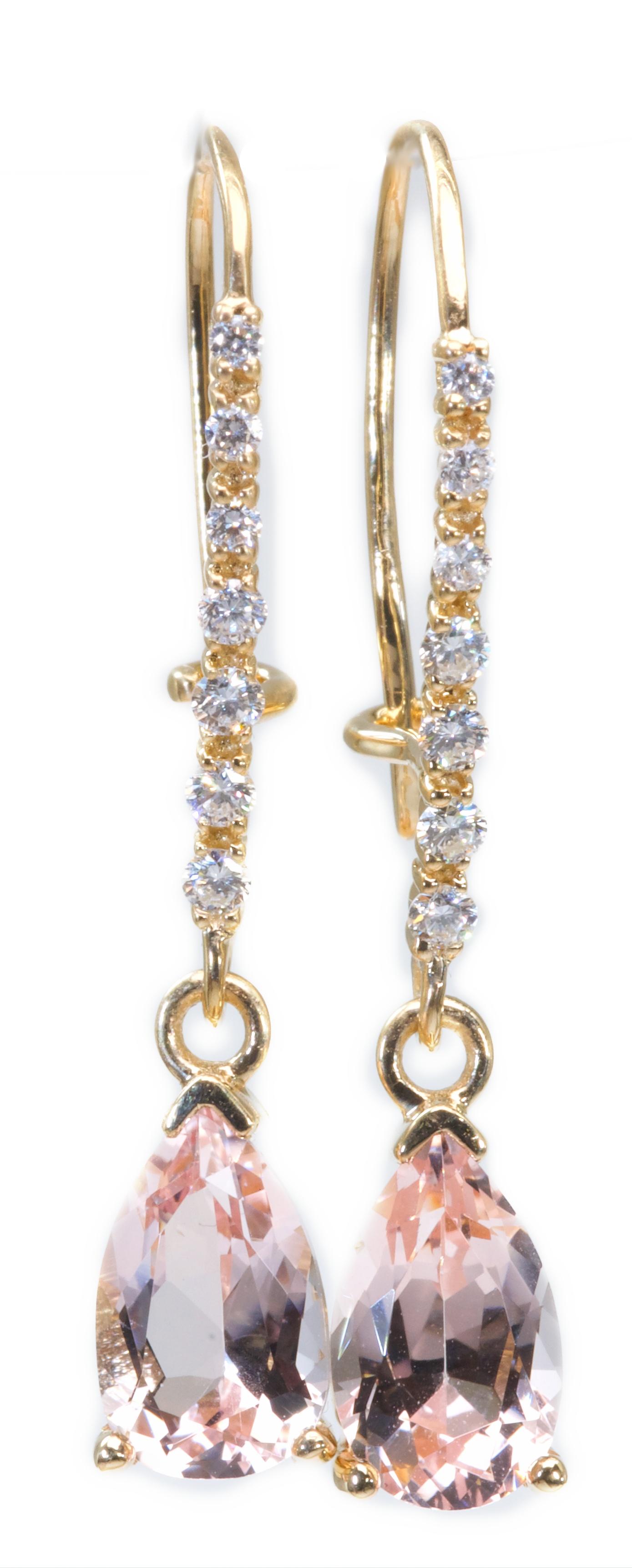 18 Karat Gelbgold Ohrringe mit 3,13 Karat natrlichem Morganit und Diamanten, AIG-zertifiziert 1