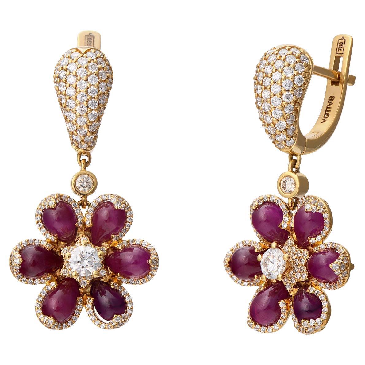 18K Yellow Gold Earrings with Cabochon Drops Cut Rubies and White Diamonds For Sale
