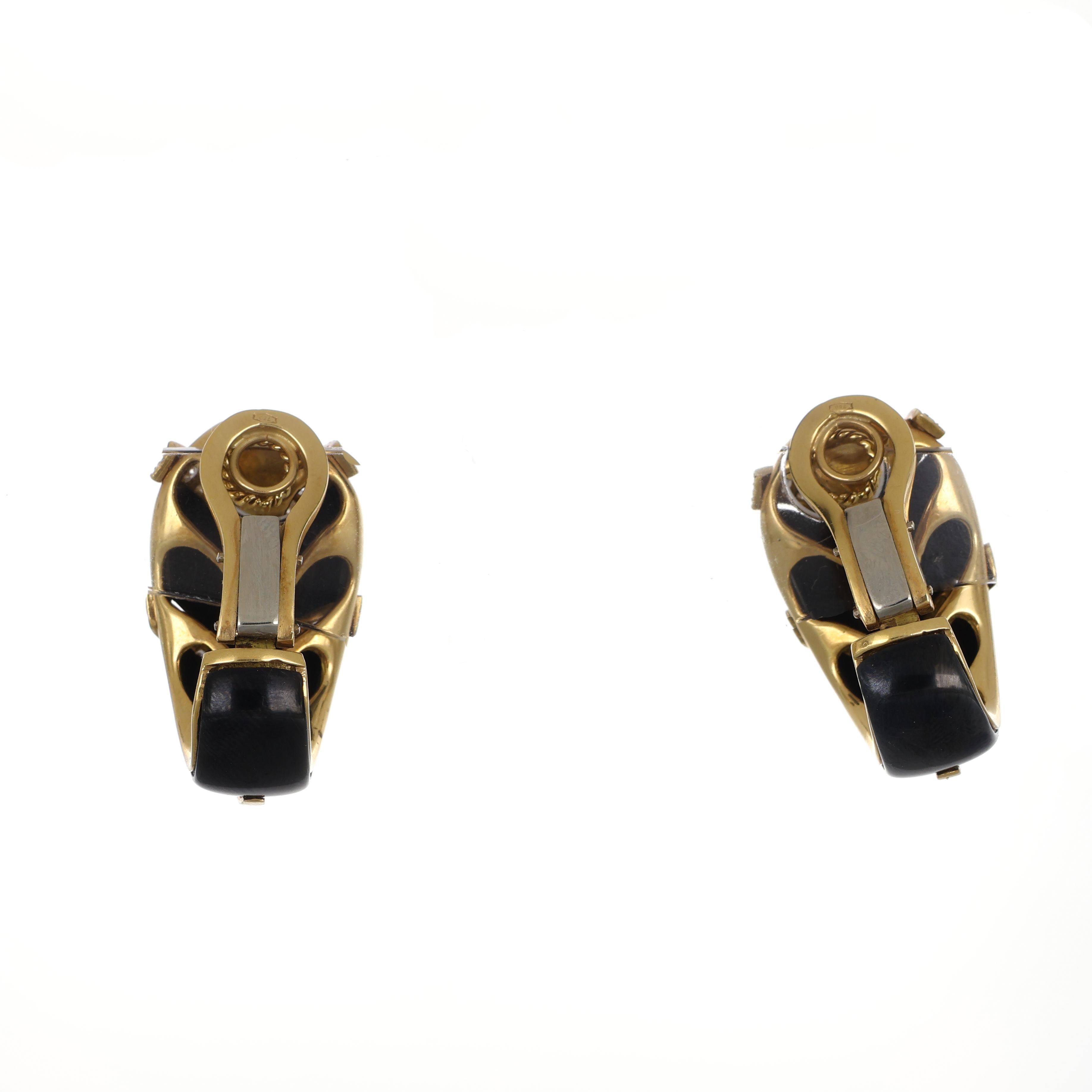 Taglio brillante Orecchini in oro giallo 18K con onice, topazio e pavé di diamanti in vendita