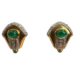 Boucles d'oreilles/Clips en or jaune 18K avec émeraudes et diamants
