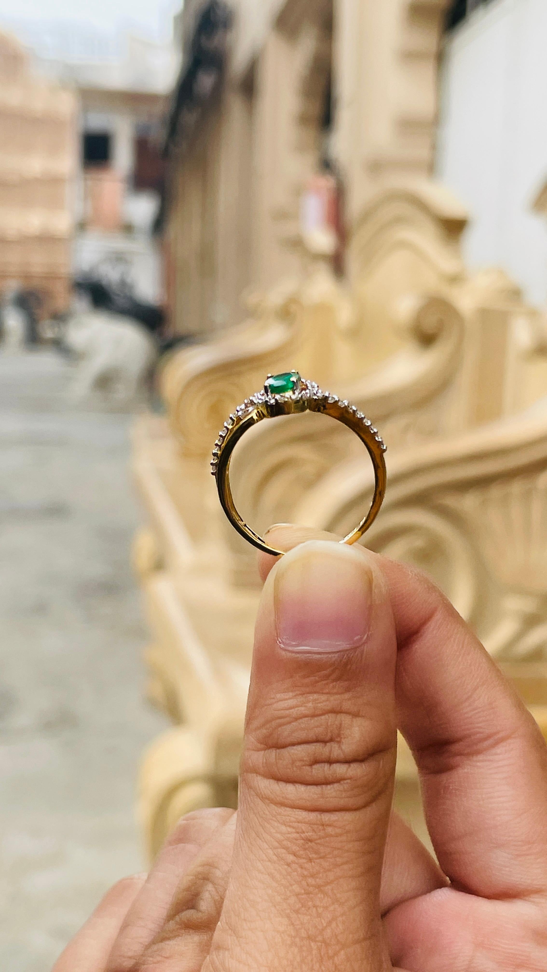 18k Solid Yellow Gold Emerald and Diamond Engagement Ring For Sale 3